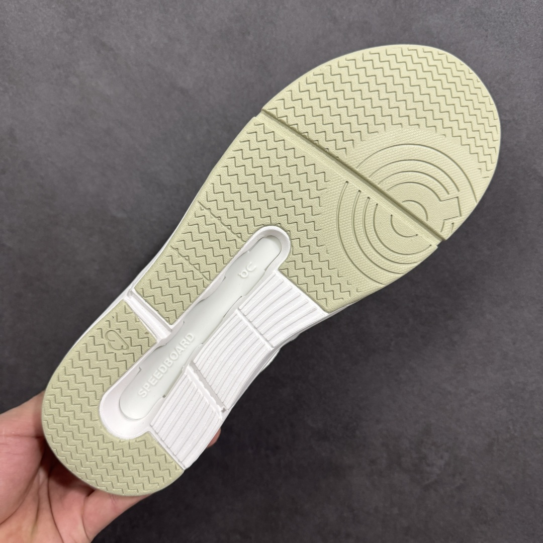 图片[9]-【公司级】THE Roger Clubhouse 费德勒 x On 昂跑 减震舒适复古休闲运动板鞋 #鞋款以网球为灵感的运动休闲鞋，大胆的复古外观与革新科技融合，助力运动生活的活力探索，让你尽享全天候舒适；多层叠加的环保人造皮革打造富有质感的鞋面，结合缝线、透气孔细节，体现恰到好处的复古美学。多款配色打破网球场的固有规则，带来焕然一新的视觉享受。 尺码：36-45 货号：3MF10544880-选品中心