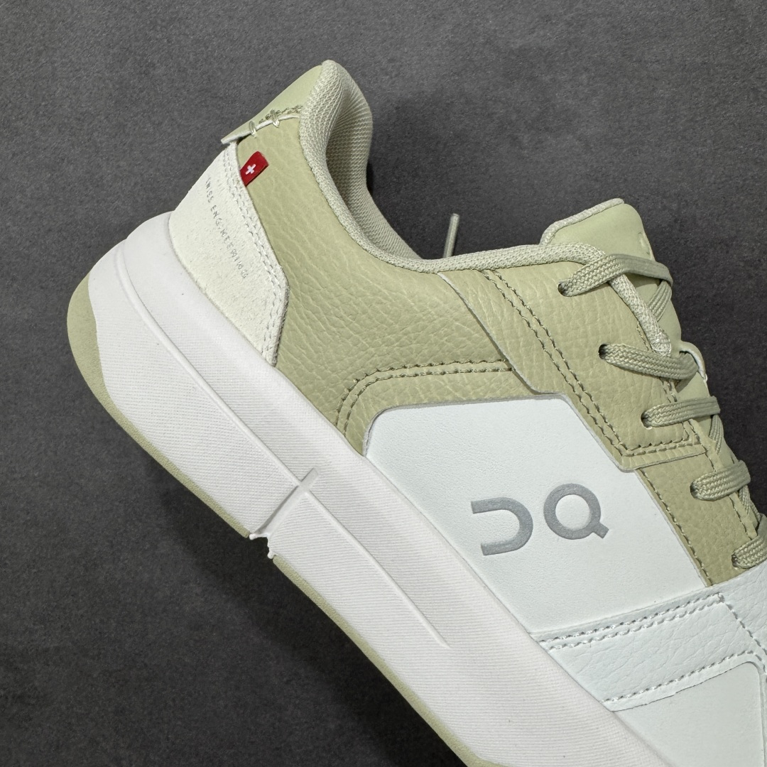 图片[6]-【公司级】THE Roger Clubhouse 费德勒 x On 昂跑 减震舒适复古休闲运动板鞋 #鞋款以网球为灵感的运动休闲鞋，大胆的复古外观与革新科技融合，助力运动生活的活力探索，让你尽享全天候舒适；多层叠加的环保人造皮革打造富有质感的鞋面，结合缝线、透气孔细节，体现恰到好处的复古美学。多款配色打破网球场的固有规则，带来焕然一新的视觉享受。 尺码：36-45 货号：3MF10544880-选品中心