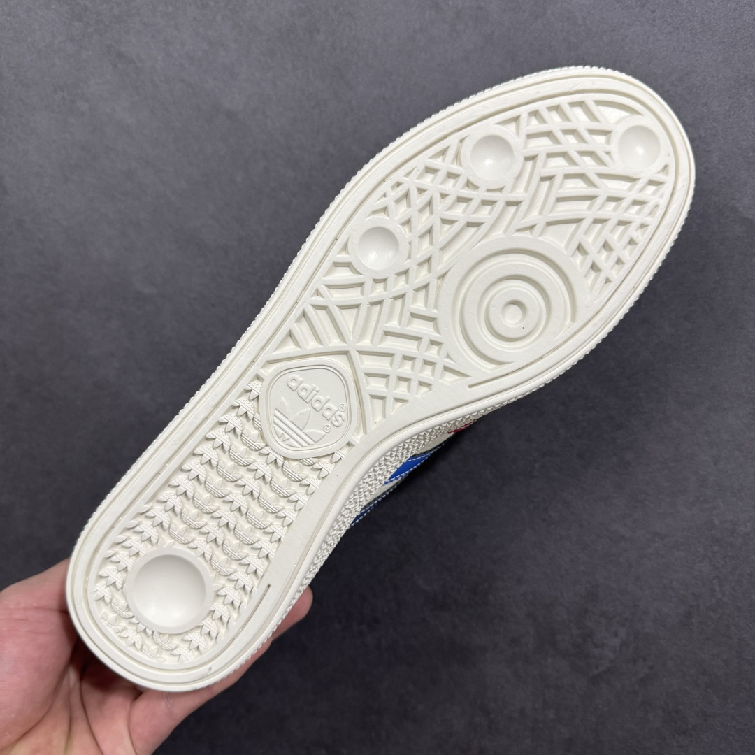 图片[9]-【定制版】2026马年限定新款定制Adidas Originals Handball Spezial ‘DIY‘定制系列 阿迪达斯 三叶草百搭低帮休闲运动板鞋 原装头层材料 用料绝不含糊 独家版型蒸餾加工帶來的是更好的视觉和脚感体验 清洁度 电绣工艺 皮料切割干净无任何毛边 细节完美 货号：JJ2618 尺码：36 36.5 37 38 38.5 39 40 40.5 41 42 42.5 43 44 45-选品中心