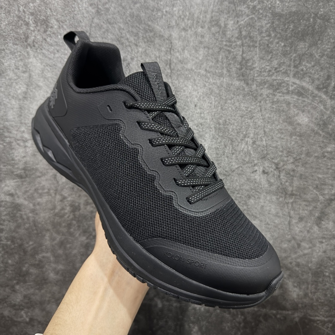 图片[3]-【莞产版本】可隆KOLON SPORT Skyler 2 舒适柔软 防水支撑轻便回弹 低帮 徒步鞋 黑色 脚感软到像踩云朵☁️—鞋面柔软贴合脚型，走石子路也不硌脚；防滑V黄金大底纹路深似锯齿，泥地、陡坡都稳稳拿捏，下雨天也不怕打滑。黑色耐脏又百搭，日常穿去上班是低调质感，进山徒步是可靠装备，从城市到山野，一双鞋承包所有 “出走计划” 尺码：39-45 无半码-选品中心