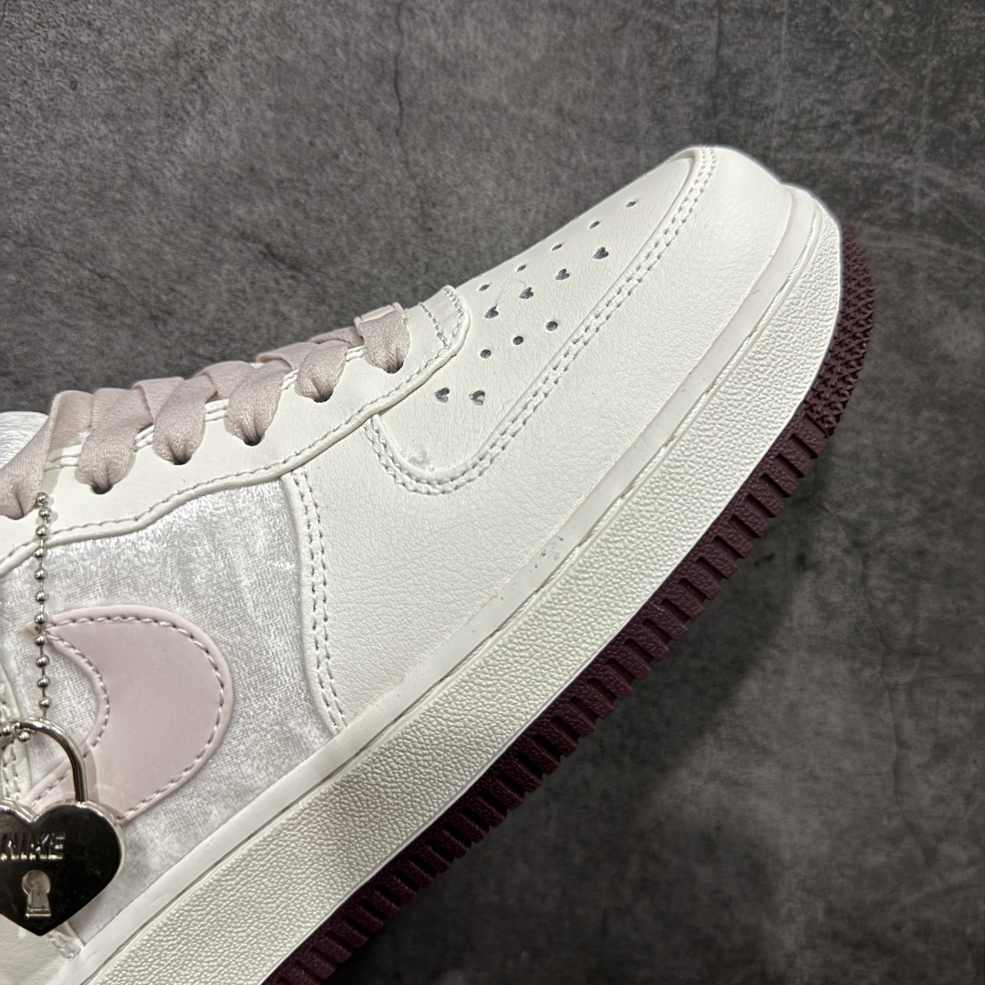 图片[6]-【公司级】NK Air Force 1 Low \” Valentine\’s Day \” 情人节 空军一号低帮休闲板鞋 IQ4937-161 原厂冲刀皮料切割干净 无任何毛边 打造纯正空军 全掌内置蜂窝气垫 原盒配件 原厂中底钢印、拉帮完美 全套原楦原模倾力打造完美版型 尺码：35.5 36 36.5 37.5 38 38.5 39 40 40.5 41 42 42.5 43 44.5 45-选品中心