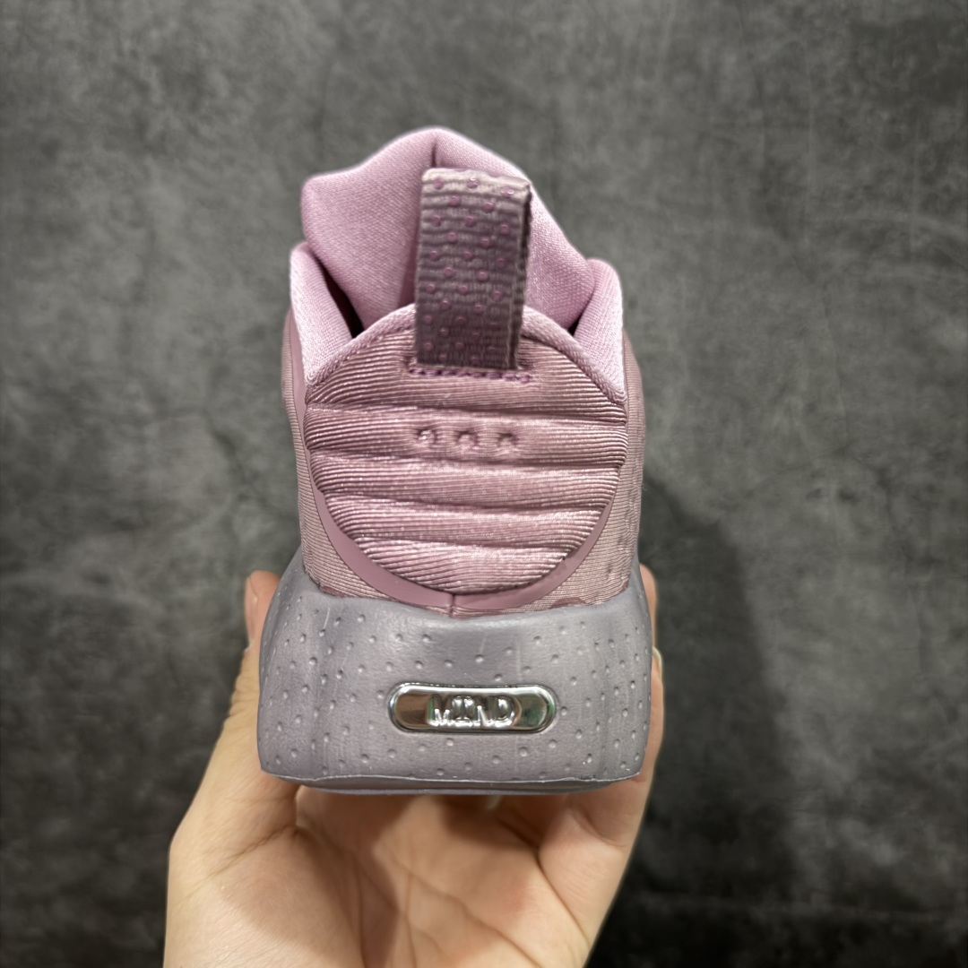 图片[4]-【先行版】NK Mind 002 黑科技足底按摩舒适贴合训练鞋 HQ4310-200 该系列首作 Mind 001 从神经科学中汲取灵感，打造出一款不仅外观独特，更能为穿着者带来别样感知体验的球鞋，此次新作将继续延续此核心方向。历时十年打磨的 Mind 系列，承载着 Nike 对未来鞋款的愿景呈现。系列中的每双鞋，外底均由 22 个独立泡沫结节构成，旨在模拟赤足般的体验。这些结节通过与足底感官感受器的相互作用，从而促进人体的自然步态。 尺码：36 36.5 37.5 38 38.5 39 40 40.5 41 42 42.5 43 44 44.5 45-选品中心