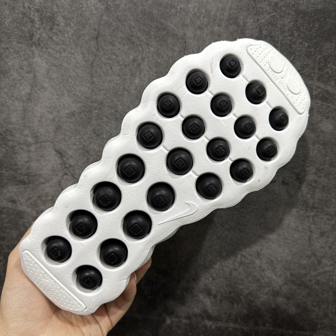 图片[9]-【先行版】NK Mind 002 黑科技足底按摩舒适贴合训练鞋 HQ4308-002 该系列首作 Mind 001 从神经科学中汲取灵感，打造出一款不仅外观独特，更能为穿着者带来别样感知体验的球鞋，此次新作将继续延续此核心方向。历时十年打磨的 Mind 系列，承载着 Nike 对未来鞋款的愿景呈现。系列中的每双鞋，外底均由 22 个独立泡沫结节构成，旨在模拟赤足般的体验。这些结节通过与足底感官感受器的相互作用，从而促进人体的自然步态。 尺码：36 36.5 37.5 38 38.5 39 40 40.5 41 42 42.5 43 44 44.5 45-选品中心