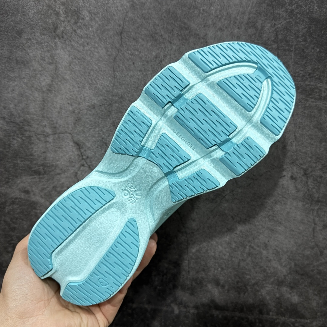 图片[9]-【莞产顶级】LOEWE罗意威 x ON昂跑 联名款 Cloudsolo系列 •原鞋一致橡胶底 原版高弹MD 加爆米花料 •正确后跟小蛮腰 •Logo立体有光泽度 •正确鞋头饱满立体 •鞋舌TPU立体高频 •正确鞋面网布多层厚实材料 •后跟织带高频立体 织带上浆加硬 •正确鞋带头滴胶柔软 •正确鞋垫前薄后厚有弹性（欧奈斯材料，非普通海玻璃） 尺码：36 36.5 37 37.5 38 38.5 39 40 40.5 41 42 42.5 43 44 44.5 45 46（真半码）-选品中心
