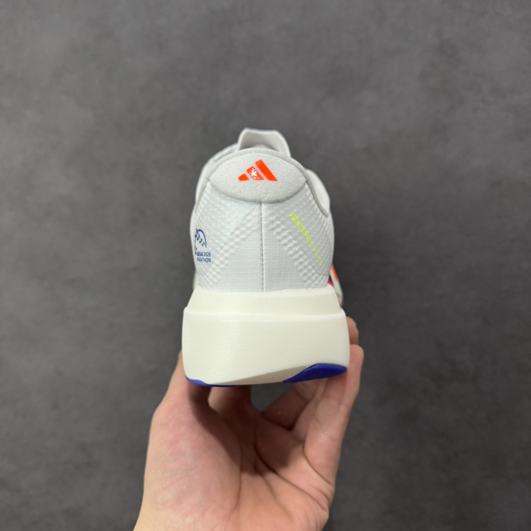 图片[4]-【公司级】Adidas Adizero Evo SL 2 阿迪超轻透气缓震跑鞋 #以令人难以置信的138克重量，刷新了跑鞋轻量化的记录，阿迪在材料科学和工艺技术上的深厚积累。 #全新鞋款采用Lightweight Upper材料，让穿着者几乎能够体验到一种\”裸足\”的感觉 货号： KI4454 尺码：36 36.5 37 38 38.5 39 40 40.5 41 42 42.5 43 44 44.5 45-选品中心