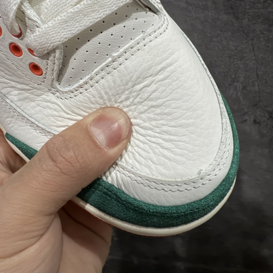 图片[5]-【XP纯原】Solefly x Air Jordan 3 Retro \”Miami\” 迈阿密联名 白绿橙 AJ3 乔丹3代 aj3 乔3 白绿橙 乔丹篮球鞋系列 迈阿密鞋店Solefly和Jordan Brandb再次联手，打造全新的Air Jordan 3联名款，设计灵感源于主理人Carlos Prieto的家族从古巴到迈阿密的移民故事，橙绿配色不仅呼应迈阿密飓风队，更象征着活力与传承。鞋身以白色皮革为基底，搭配绿色麂皮鞋头与橙色麂皮后跟，质感高级又复古；鞋舌上Jumpmman Logo采用绿色点缀，中底采用做旧奶油色，搭配橙色橡胶外底，瞬间拉回80年代氛围；鞋后跟拉片下的SoleFly浮雕Logo与Nike Air标志，彩蛋是鞋舌绣有\”Sunshine State\”和\”Miami\”字样，彩蛋十足！鞋盒还将SF与店铺所在地区佛罗里达州的地图结合在一起，突显本次联名的专属身份。 货号：IF4491-100（2025.12.01发售） 货号：IO1752-100 尺码： 40 40.5 41 42 42.5 43 44 44.5 45 46 47.5-选品中心