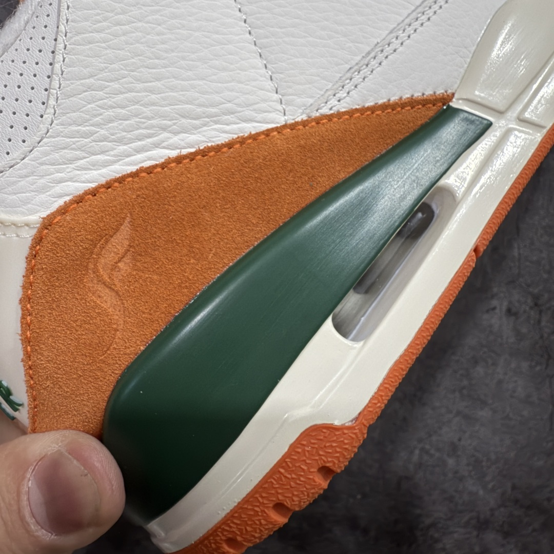 图片[3]-【XP纯原】Solefly x Air Jordan 3 Retro \”Miami\” 迈阿密联名 白绿橙 AJ3 乔丹3代 aj3 乔3 白绿橙 乔丹篮球鞋系列 迈阿密鞋店Solefly和Jordan Brandb再次联手，打造全新的Air Jordan 3联名款，设计灵感源于主理人Carlos Prieto的家族从古巴到迈阿密的移民故事，橙绿配色不仅呼应迈阿密飓风队，更象征着活力与传承。鞋身以白色皮革为基底，搭配绿色麂皮鞋头与橙色麂皮后跟，质感高级又复古；鞋舌上Jumpmman Logo采用绿色点缀，中底采用做旧奶油色，搭配橙色橡胶外底，瞬间拉回80年代氛围；鞋后跟拉片下的SoleFly浮雕Logo与Nike Air标志，彩蛋是鞋舌绣有\”Sunshine State\”和\”Miami\”字样，彩蛋十足！鞋盒还将SF与店铺所在地区佛罗里达州的地图结合在一起，突显本次联名的专属身份。 货号：IF4491-100（2025.12.01发售） 货号：IO1752-100 尺码： 40 40.5 41 42 42.5 43 44 44.5 45 46 47.5-选品中心