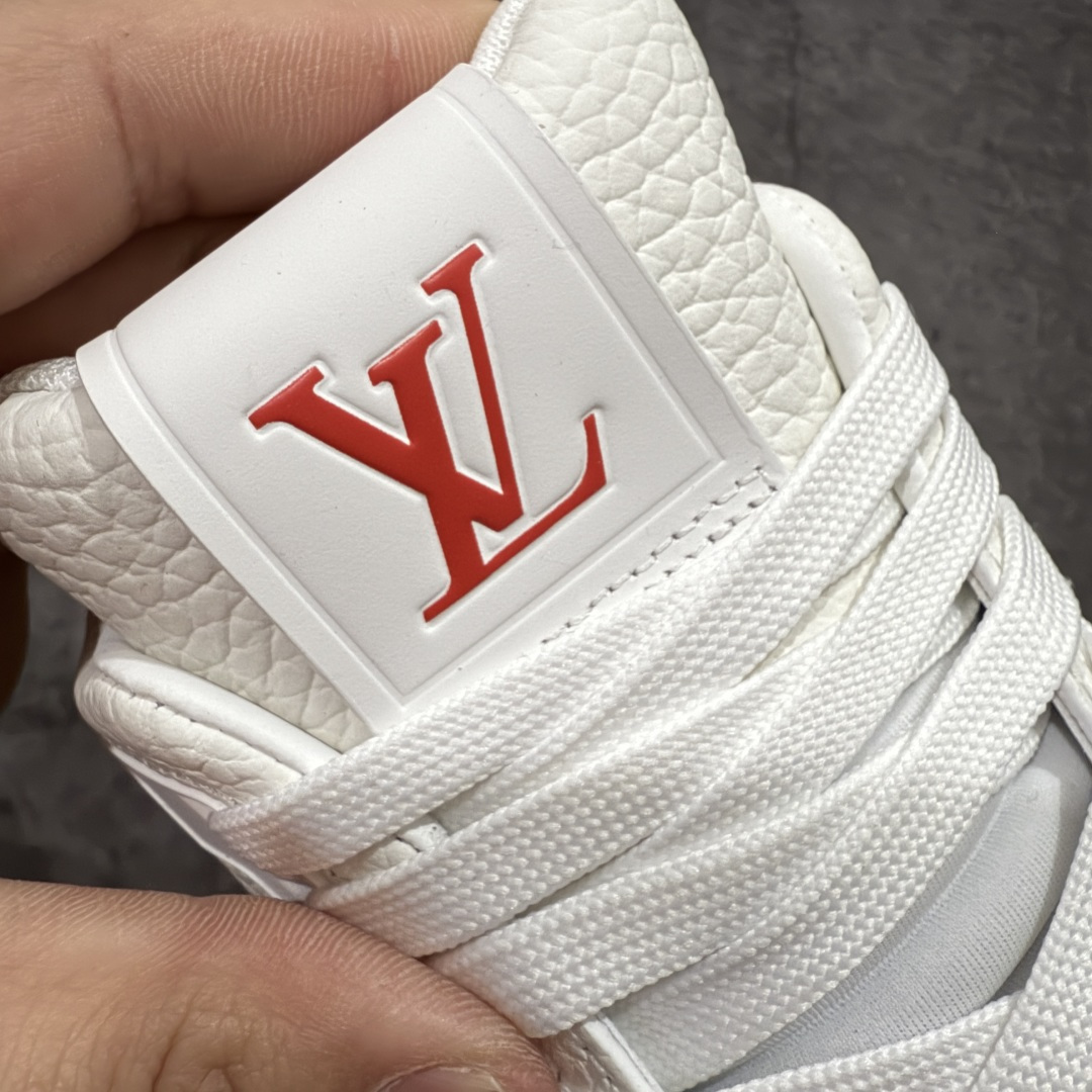 图片[6]-【PK纯原版】Louis Vuitton 路易威登 LV Trainer 低帮休闲板鞋 同步官方2025最新原版包装 海淘代购同渠道品质 高端零售 外贸充正专供 原版购入开发 ZP级全套包装 完美楦型 正确卡色 大底TPU 质感媲美原版 细节与原版一致 请注意区分市面通货材 尺码：39 40 41 42 43 44 45 46-选品中心