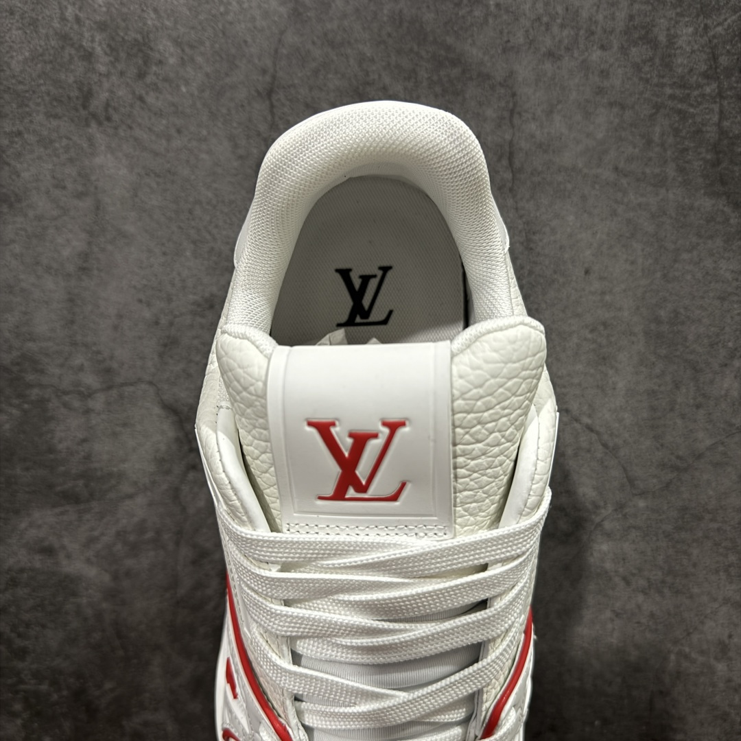 图片[8]-【PK纯原版】Louis Vuitton 路易威登 LV Trainer 低帮休闲板鞋 同步官方2025最新原版包装 海淘代购同渠道品质 高端零售 外贸充正专供 原版购入开发 ZP级全套包装 完美楦型 正确卡色 大底TPU 质感媲美原版 细节与原版一致 请注意区分市面通货材 尺码：39 40 41 42 43 44 45 46-选品中心