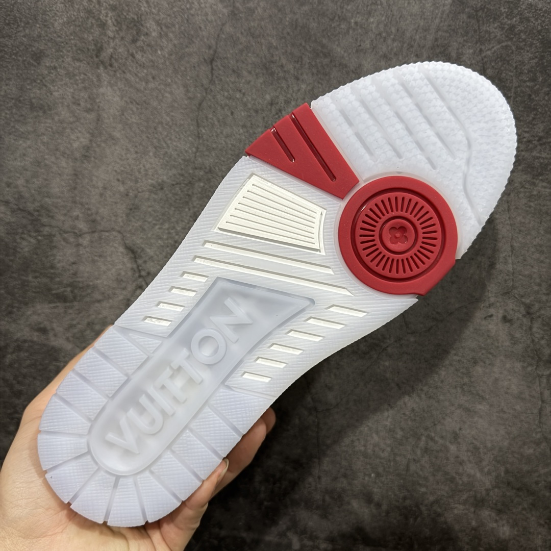 图片[9]-【PK纯原版】Louis Vuitton 路易威登 LV Trainer 低帮休闲板鞋 同步官方2025最新原版包装 海淘代购同渠道品质 高端零售 外贸充正专供 原版购入开发 ZP级全套包装 完美楦型 正确卡色 大底TPU 质感媲美原版 细节与原版一致 请注意区分市面通货材 尺码：39 40 41 42 43 44 45 46-选品中心