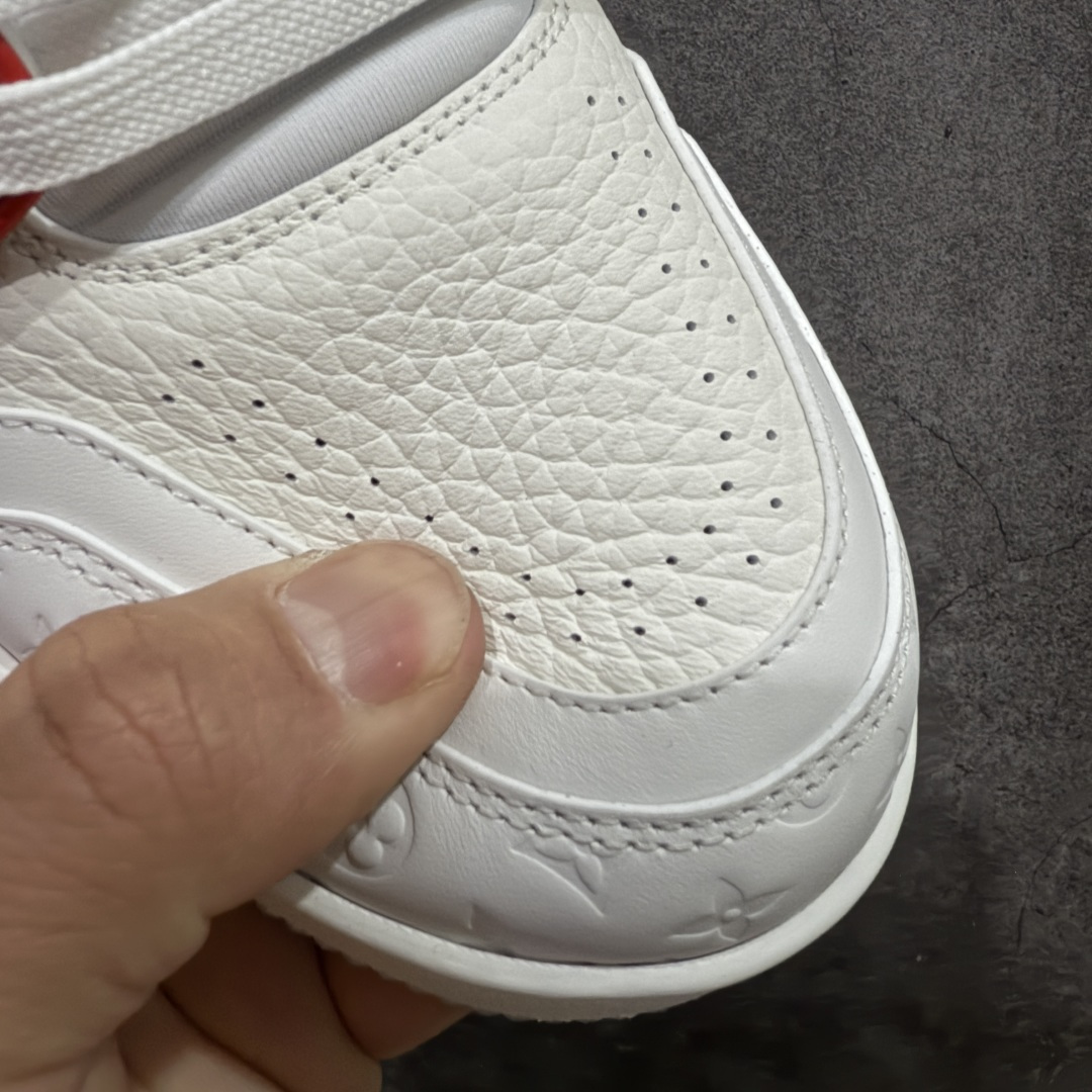 图片[5]-【PK纯原版】Louis Vuitton 路易威登 LV Trainer 低帮休闲板鞋 同步官方2025最新原版包装 海淘代购同渠道品质 高端零售 外贸充正专供 原版购入开发 ZP级全套包装 完美楦型 正确卡色 大底TPU 质感媲美原版 细节与原版一致 请注意区分市面通货材 尺码：39 40 41 42 43 44 45 46-选品中心