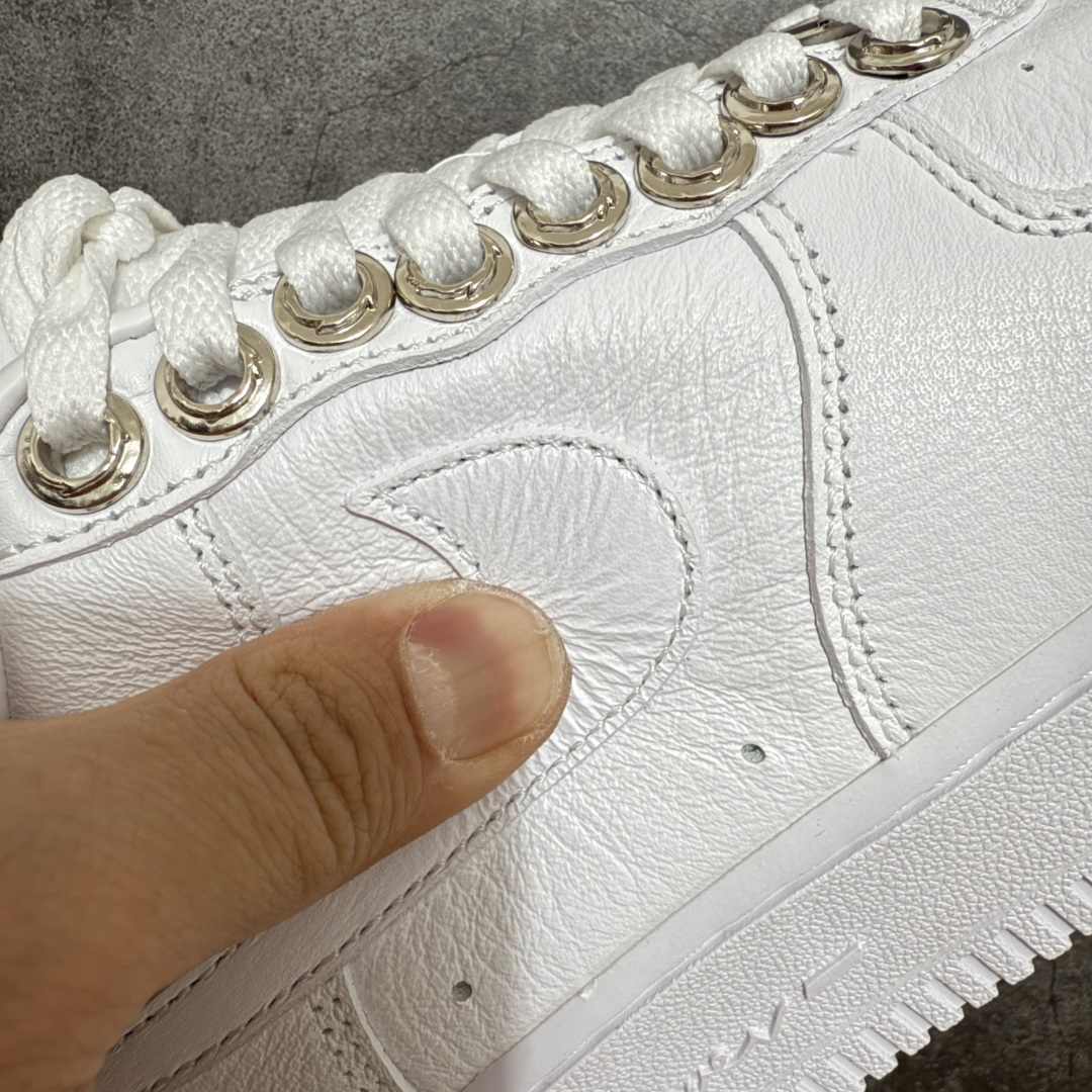 图片[4]-【Max版本】首批出货 纯正原厂皮 NOCTA x Nike Air Force 1 certified lover boy CZ8065-100 Drake联名 克罗心 白色 尺码：35.5 36 36.5 37.5 38 38.5 39 40 40.5 41 42 42.5 43 44 44.5 45 45.5 46 47.5-选品中心