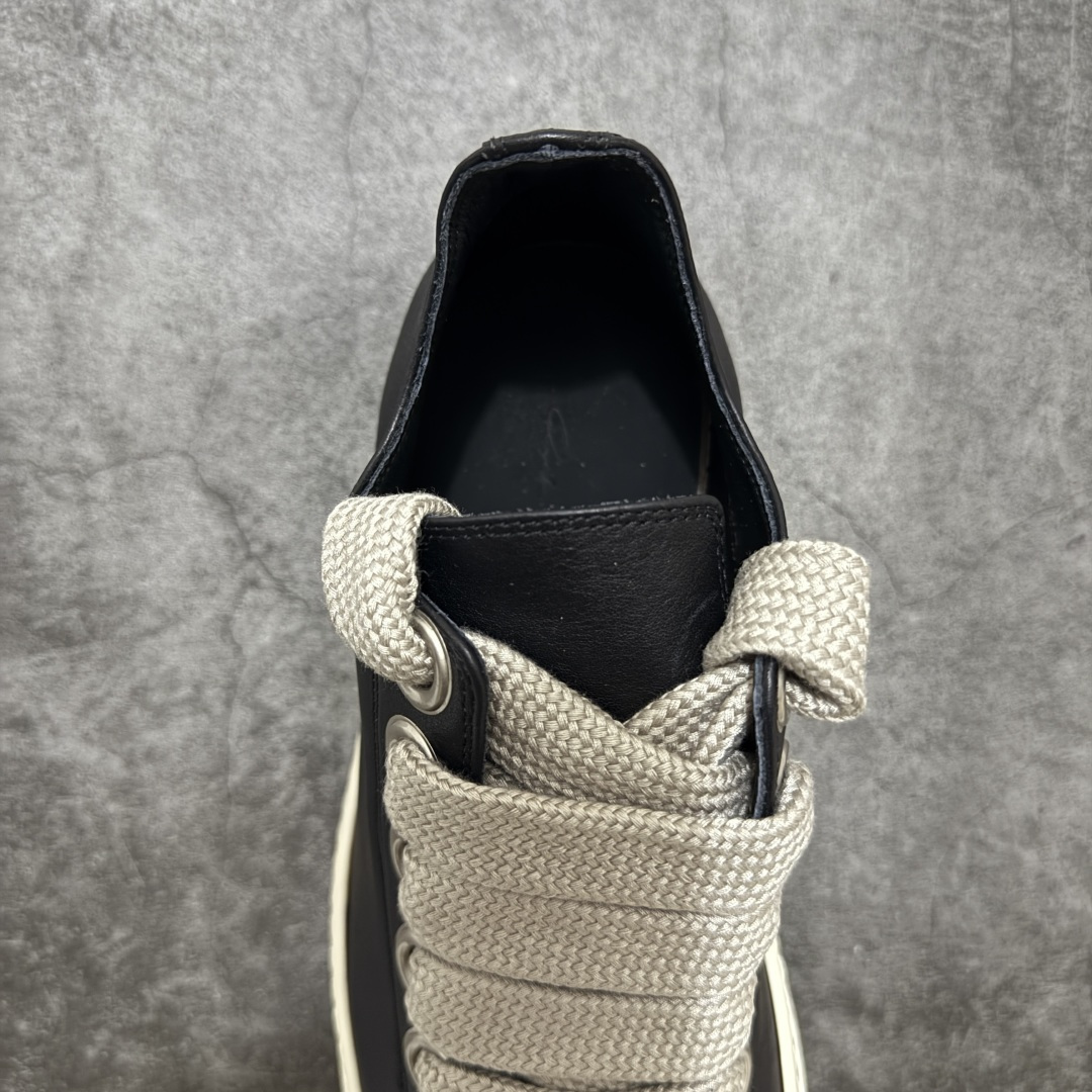 图片[8]-【XC2.0升级版】Rick Owens Vintage Low-Top Sneakers RO低帮系列暗黑高街经典休闲运动厚底板鞋 黑白粗绑带皮面 原厂皮批次上线 无需任何文案吹嘘！货硬就是王道！ 独家购入2025最新原鞋开发！重新调整最新批次细节！ 升级采用原厂粒面小牛皮打造！同步官方配备同规格材料布袋！标配原盒 加固硬盒外套 高标准出货！ PS：退换布袋丢失扣20 请知悉！ 尺码：38-45-选品中心