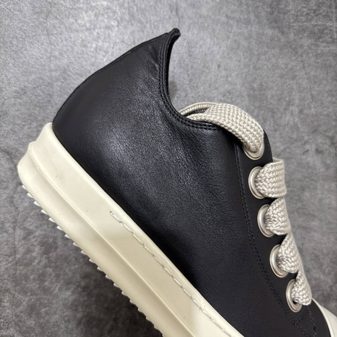 图片[7]-【XC2.0升级版】Rick Owens Vintage Low-Top Sneakers RO低帮系列暗黑高街经典休闲运动厚底板鞋 黑白粗绑带皮面 原厂皮批次上线 无需任何文案吹嘘！货硬就是王道！ 独家购入2025最新原鞋开发！重新调整最新批次细节！ 升级采用原厂粒面小牛皮打造！同步官方配备同规格材料布袋！标配原盒 加固硬盒外套 高标准出货！ PS：退换布袋丢失扣20 请知悉！ 尺码：38-45-选品中心