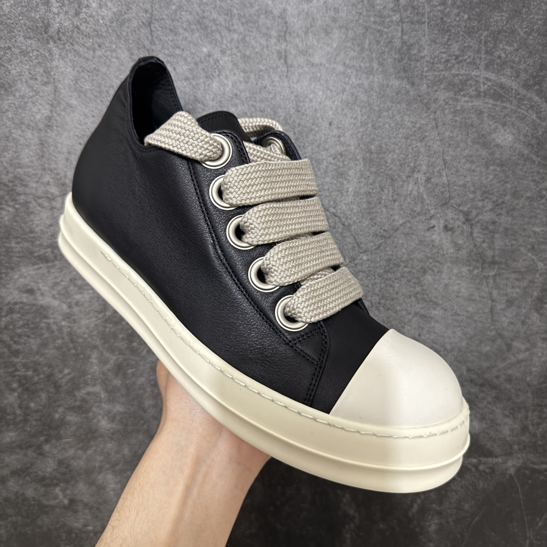 图片[3]-【XC2.0升级版】Rick Owens Vintage Low-Top Sneakers RO低帮系列暗黑高街经典休闲运动厚底板鞋 黑白粗绑带皮面 原厂皮批次上线 无需任何文案吹嘘！货硬就是王道！ 独家购入2025最新原鞋开发！重新调整最新批次细节！ 升级采用原厂粒面小牛皮打造！同步官方配备同规格材料布袋！标配原盒 加固硬盒外套 高标准出货！ PS：退换布袋丢失扣20 请知悉！ 尺码：38-45-选品中心