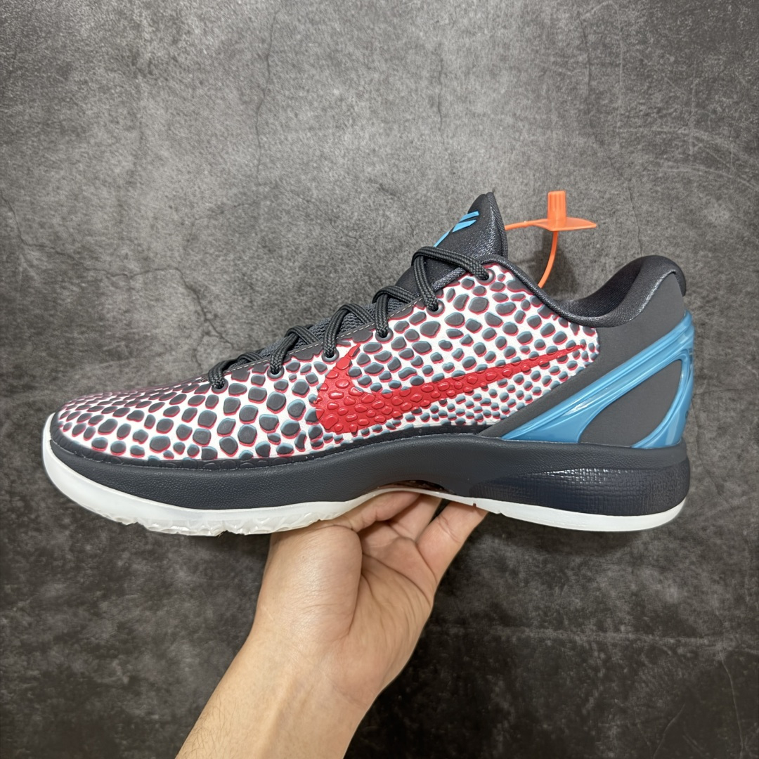 图片[2]-【Star版本】Nike Kobe VI 科比6科比六 \” All-star \” 实战篮球鞋裸眼3D红蓝鸳鸯 IQ3902-002 史上最强复刻 私人团队订单 细节完美对比公司货 前掌超大Zoom Turbo气垫 后掌EVA缓震 真正的原汁原味 还原ZP脚感 全身鞋材卡料色独家定制 唯一正确喷漆工艺Swoosh 正确凹凸蛇鳞工艺 正确鞋面渐变效果 内全置真动飞态线 独立原厂模具 最大尺码达到48.5码 首批不拼图大几率过验 亲测已过 支持各种高强度实战 无需担心 上脚价 补货周期极长 脚宽建议买大半码 科比系列前掌偏窄 不影响二次销售 支持七天无理由退换 尺码：40 40.5 41 42 42.5 43 44 44.5 45 45.5 46 47.5 48.5-选品中心