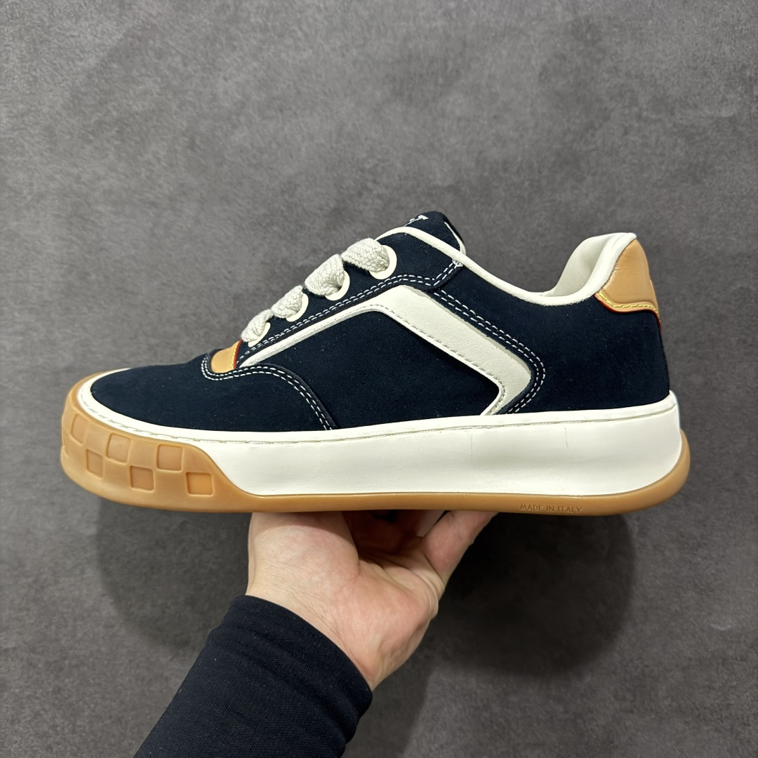 图片[2]-【广东公司级礼盒】LV 路易威登LOUIS VUITTON Tilted Low Sneakers 倾斜系列低帮复古休闲运动文化百搭板鞋 2026早春款板鞋 LV爆款饼干鞋 性价比礼盒版本 做工不错 材料做了适当减配 厚实抽屉礼品鞋盒及包装说明书防尘布袋物件(附送官方快递加固牛皮纸外盒!!) 尺码：35 36 37 38 39 40 41 42 43 44 45-选品中心