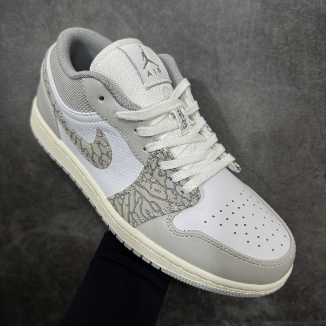 图片[3]-【H11版本】耐克Nike Air Jordan 1 AJ1经典复古经典低帮百搭文化篮球鞋 DH4269-100 公司级真标半码制#原档案原数据开发版型#采用荔枝纹头层皮革鞋面材质#原厂立体填充鞋舌海绵#中底注胶孔及缜密中底拉帮工艺#原数据开发模具大底 尺码：35.5 36 36.5 37.5 38 38.5 39 40 40.5 41 42 42.5 43 44 44.5 45 46 47.5 编码：H11B250260-选品中心