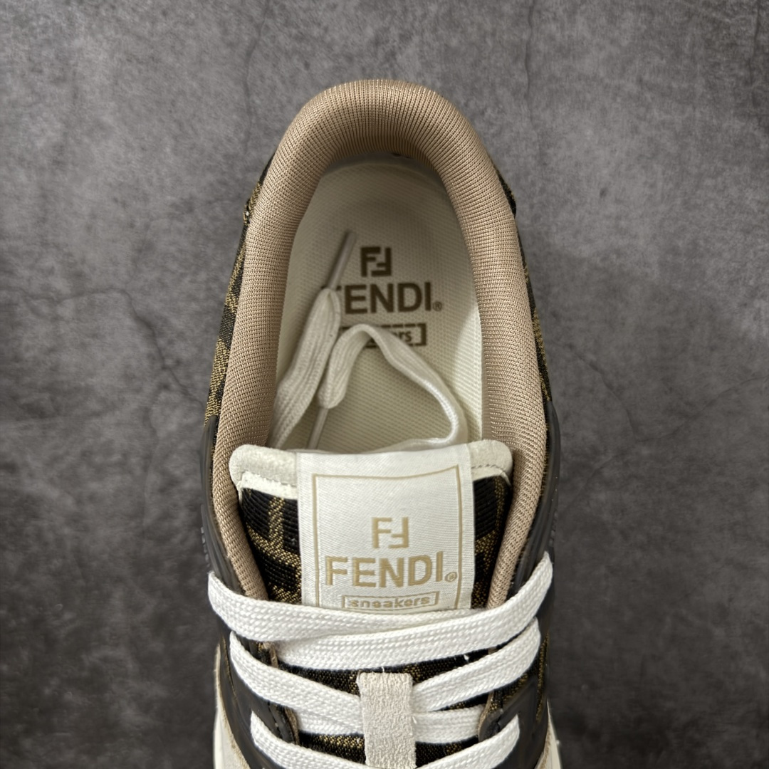 图片[8]-【YS纯原】广奢高端货 FENDI芬迪 Match 绒面皮革 压纹系带 男女同款 黑白红底经典款 ✦ 官方同源渠道 · 原装订单 ✦ 专柜全套包装＋原装配件齐全 ✦ 鞋底内置核心防伪芯片 · 可感应 ✦ FENDI Match 最新爆款情侣款板鞋 ✦ 高工艺无缝细空胶技术 ✦ 贴楦误差仅 0.05mm ✦ 固特异内外锁死工艺 ✦ 最大弯折也不开胶 · 环保无异味 ✦ 麂皮＋胶片拼接鞋面，质感更高级 ✦ Logo内里使用毛巾绒MX，脚感细腻温柔 尺码：35-45-选品中心