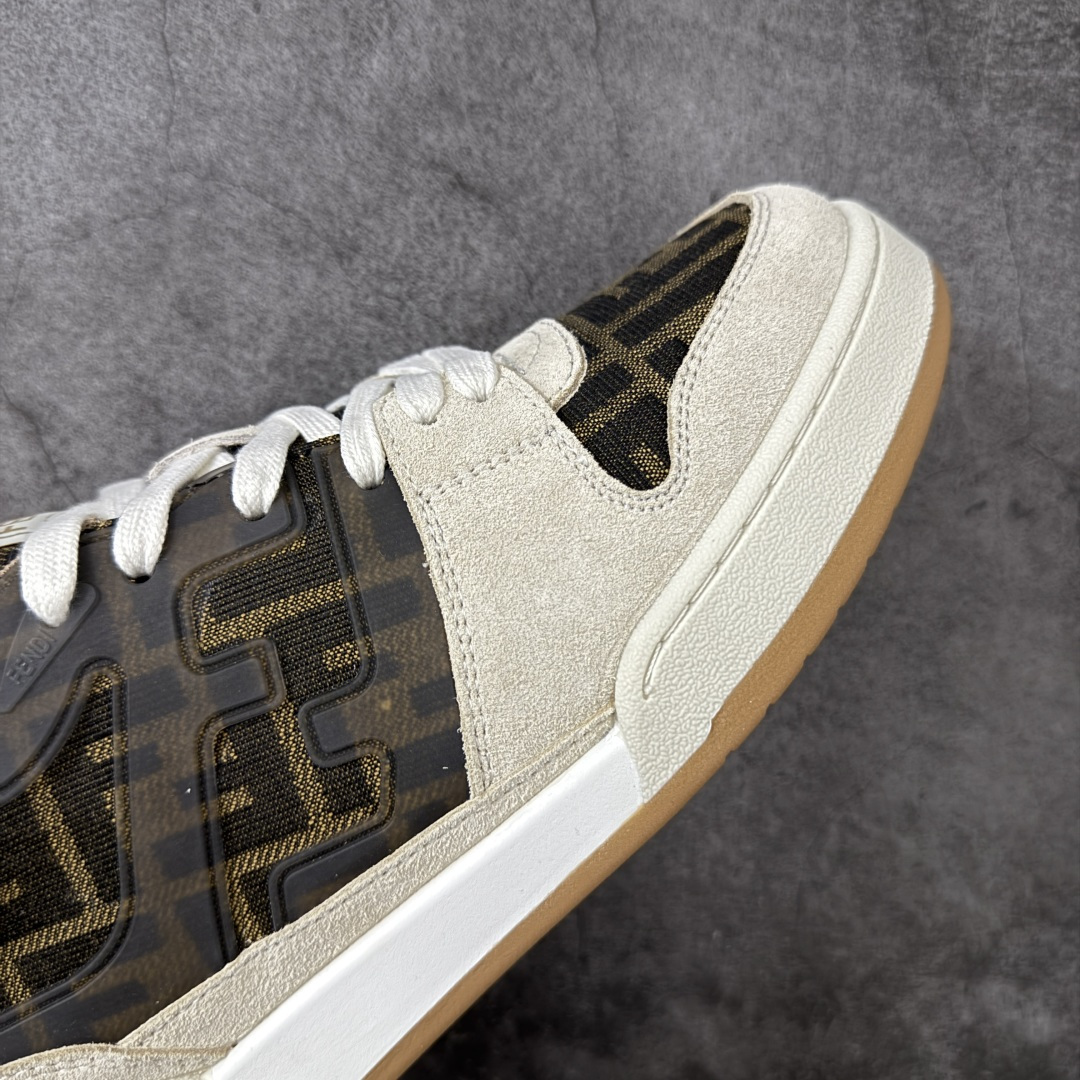 图片[6]-【YS纯原】广奢高端货 FENDI芬迪 Match 绒面皮革 压纹系带 男女同款 黑白红底经典款 ✦ 官方同源渠道 · 原装订单 ✦ 专柜全套包装＋原装配件齐全 ✦ 鞋底内置核心防伪芯片 · 可感应 ✦ FENDI Match 最新爆款情侣款板鞋 ✦ 高工艺无缝细空胶技术 ✦ 贴楦误差仅 0.05mm ✦ 固特异内外锁死工艺 ✦ 最大弯折也不开胶 · 环保无异味 ✦ 麂皮＋胶片拼接鞋面，质感更高级 ✦ Logo内里使用毛巾绒MX，脚感细腻温柔 尺码：35-45-选品中心