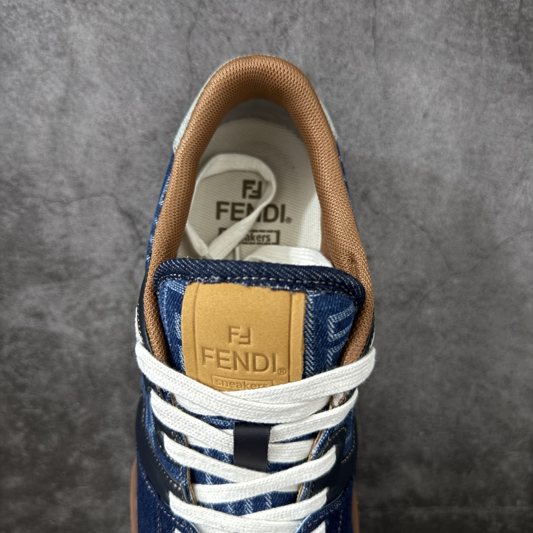 图片[8]-【YS纯原】广奢高端货 FENDI芬迪 Match 绒面皮革 压纹系带 男女同款 黑白红底经典款 ✦ 官方同源渠道 · 原装订单 ✦ 专柜全套包装＋原装配件齐全 ✦ 鞋底内置核心防伪芯片 · 可感应 ✦ FENDI Match 最新爆款情侣款板鞋 ✦ 高工艺无缝细空胶技术 ✦ 贴楦误差仅 0.05mm ✦ 固特异内外锁死工艺 ✦ 最大弯折也不开胶 · 环保无异味 ✦ 麂皮＋胶片拼接鞋面，质感更高级 ✦ Logo内里使用毛巾绒MX，脚感细腻温柔 尺码：35-45-选品中心