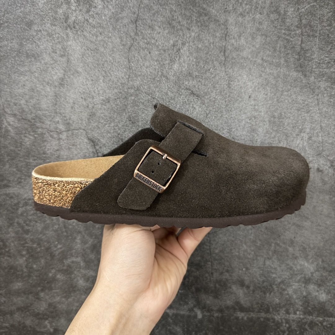 【纯原Y版】德国知名品牌博肯 Birkenstock 勃肯包拖系列 牛皮绒面革平底复古软木休闲鞋 配色货号:0660461 勃肯包头拖 市面顶级版本 真正软木塞大底 品质细节领先市场版本 原产品质 采用质地柔软牛皮绒面革 中底搭载缓震软木橡胶 尺码:35 36 37 38 39 40 41 42 43 44 45 46-选品中心