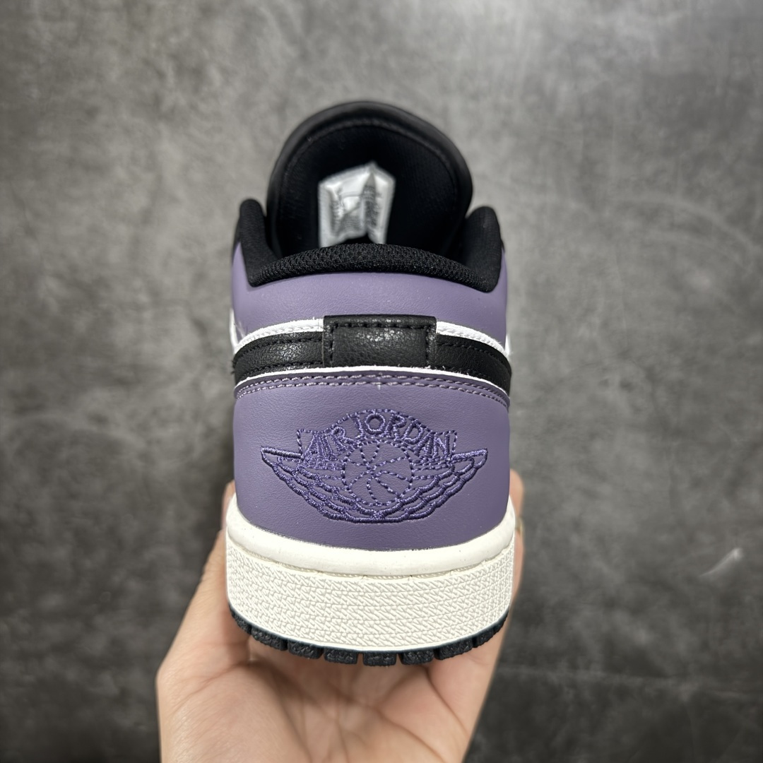 图片[4]-【H11纯原】Nike Air Jordan 1 Low SE AJ1舒适贴合 防滑耐磨 低帮 复古篮球鞋 男女同款 黑紫 货号：553560-081 H11纯原外贸平台特供订单 全套原纸板楦头开发 原厂特供材料配套加持 确保原汁原味 完美呈现版型 原档数据独家私模大底 男女鞋同步官方开发至47.5 原装进口轻量化鞋垫 进口港宝加持 后跟自然饱满 还原公司包裹性 鞋面采用原装数据贴合技术 全方位贴合包裹脚型 鞋跟部鞋底牵引设计 提供强大的抓地性能 更适应不同实战场地路面 尺码：35.5 36 36.5 37.5 38 38.5 39 40 40.5 41 42 42.5 43 44 45 46 47.5-选品中心