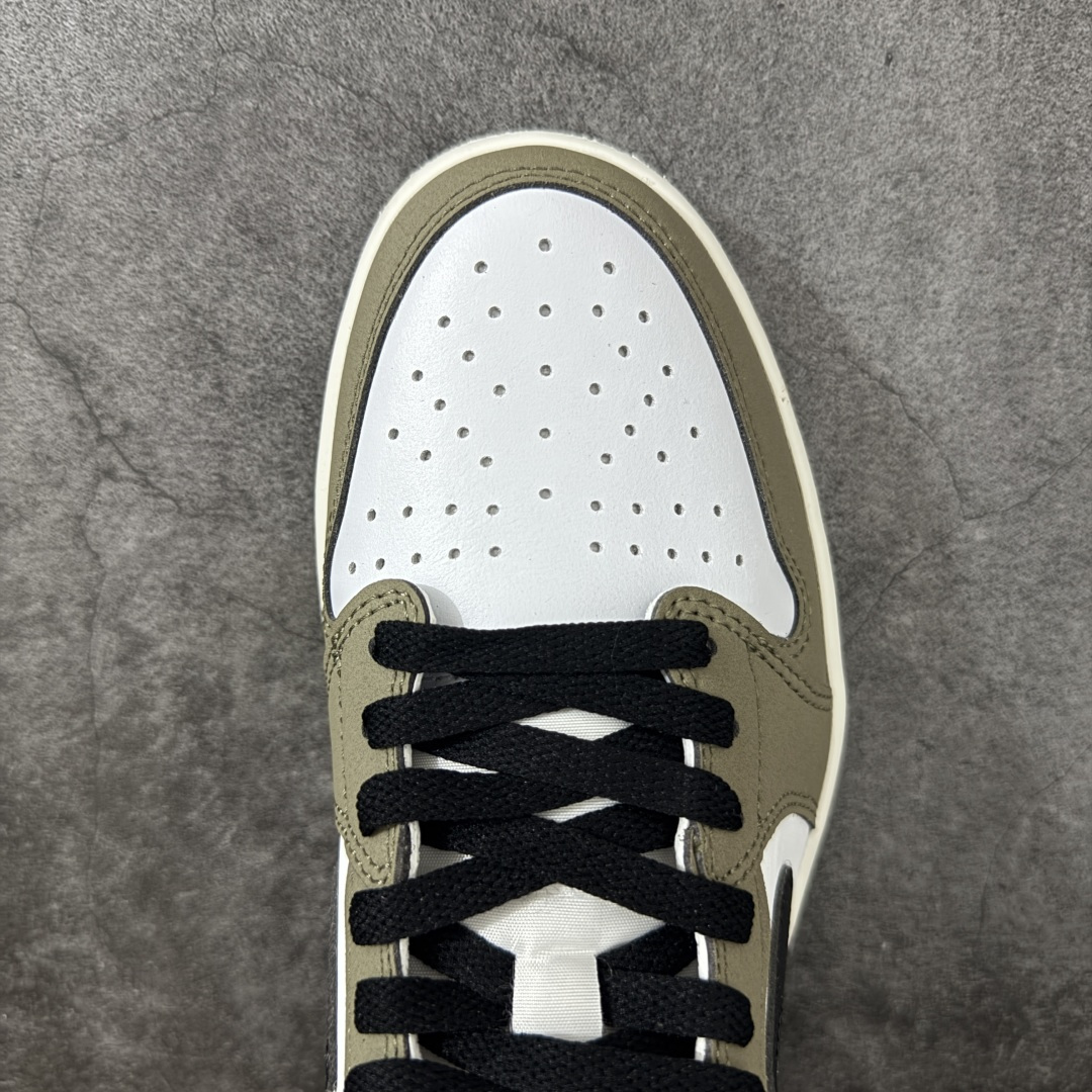 图片[5]-【H11纯原】Nike Air Jordan 1 Low OG AJ1舒适贴合 防滑耐磨 低帮 复古篮球鞋 男女同款 货号：HQ6998-200 H11纯原外贸平台特供订单 全套原纸板楦头开发 原厂特供材料配套加持 确保原汁原味 完美呈现版型 原档数据独家私模大底 男女鞋同步官方开发至47.5 原装进口轻量化鞋垫 进口港宝加持 后跟自然饱满 还原公司包裹性 鞋面采用原装数据贴合技术 全方位贴合包裹脚型 鞋跟部鞋底牵引设计 提供强大的抓地性能 更适应不同实战场地路面 尺码：35.5 36 36.5 37.5 38 38.5 39 40 40.5 41 42 42.5 43 44 45 46 47.5-选品中心