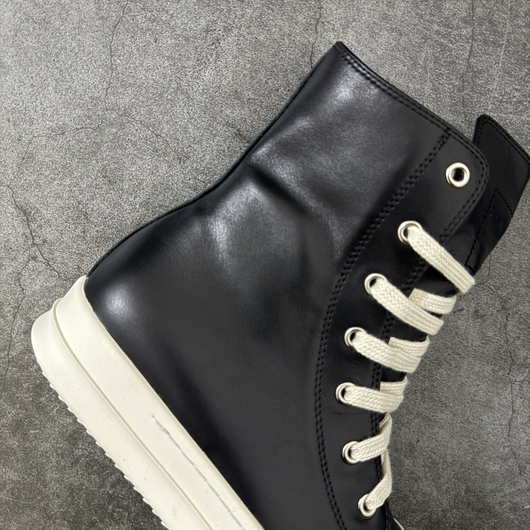 图片[7]-【YS纯原】广奢高端货 · Rick Owens DRKSHDW Ro经典低帮帆布鞋 ✦ DRKSHDW 支线标志性低帮轮廓 ✦ 新版底模，比例自然协调 ✦ 整体风格克制耐看，日常搭配度高 ✦ 鞋面采用斜纹帆布材质 ✦ 织纹密度与间距按原版规格还原 ✦ DRKSHDW 字体立体凸起，色差控制到位 ✦ 鞋型线条顺直，结构稳定不塌 ✦ 上脚舒适，通勤、日常均友好 ✦ 1：1 规格礼盒包装，整体分量扎实 ✦ 定制 Rick Owens 保护盒 ✦ 日文 / 英文双语配件卡片齐全 ✦ 鞋盒翻盖结构 ✦ 三标配置，正面与底部细节同步 ✦ 注重细节打磨，整体完成度高 尺码：38 39 40 41 42 43 44 45-选品中心