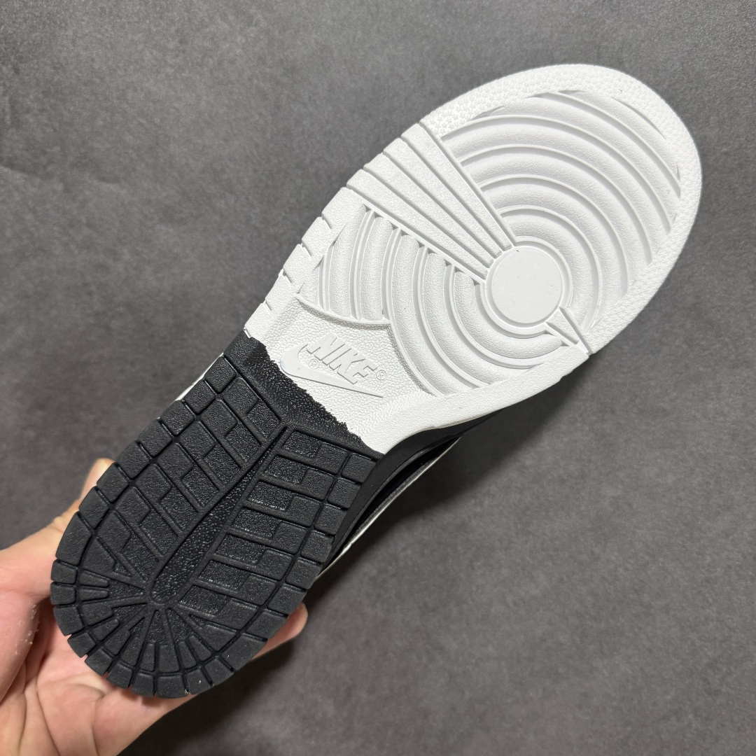 图片[9]-【定制版】Nike Dunk Low Retro 联名 周年高端定制 低帮休闲板鞋 #定制鞋盒 大厂纯原品质出货 超高清洁度 皮料切割干净无任何毛边 细节完美 货号：KK1333-053 尺码：36 36.5 37.5 38 38.5 39 40 40.5 41 42 42.5 43 44 44.5 45-选品中心