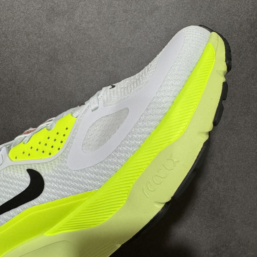 图片[5]-【公司级】NIKE STRUCTURE PLUS 耐克 舒适减震防滑 低帮跑步鞋 全掌ReactX泡绵中底 前掌和后跟还配备了Air Zoom气垫单元 据说跑起来更快更舒适哦 这次最大的升级点 首次引入了ReactX泡绵 货号：HQ3048-101 尺码：尺码：40～45-选品中心