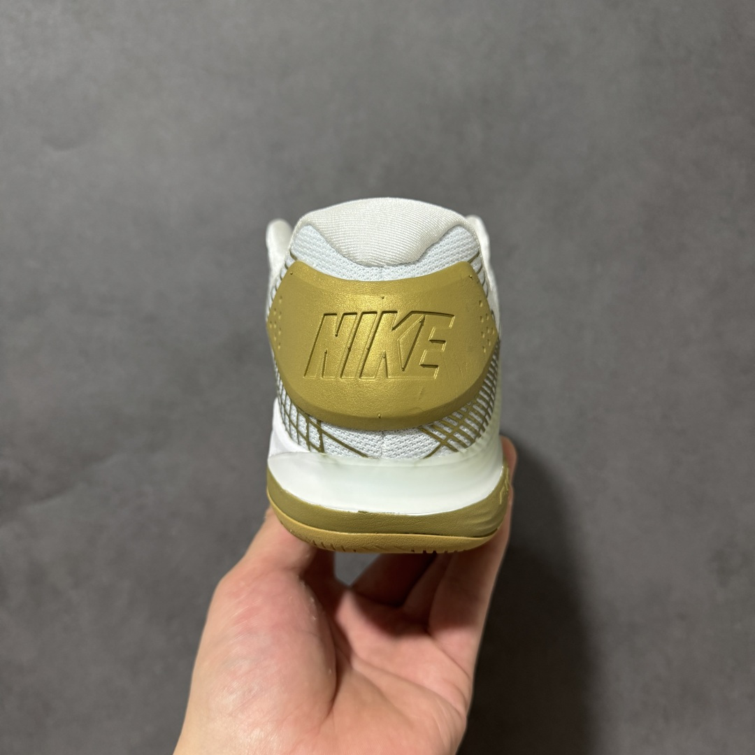 图片[4]-【公司级】Nike Zoom Vapor 12 HYPERSMASH HC 耐克 百搭舒适 透气支撑 低帮网球鞋 外底采用耐穿橡胶材料，轻盈非凡。匠心设计助力轻松减速、急停和回防，令你如行云流水般自如攻 货号： HV1488-100 尺码： 36 37 38 39 40 41 42 43 44 45-选品中心