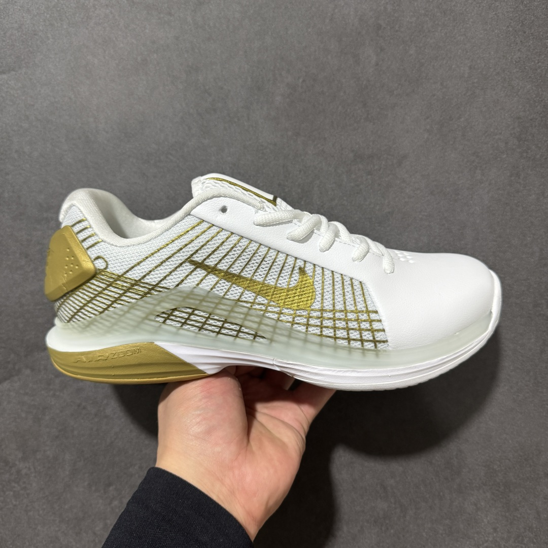 【公司级】Nike Zoom Vapor 12 HYPERSMASH HC 耐克 百搭舒适 透气支撑 低帮网球鞋 外底采用耐穿橡胶材料，轻盈非凡。匠心设计助力轻松减速、急停和回防，令你如行云流水般自如攻 货号： HV1488-100 尺码： 36 37 38 39 40 41 42 43 44 45-选品中心