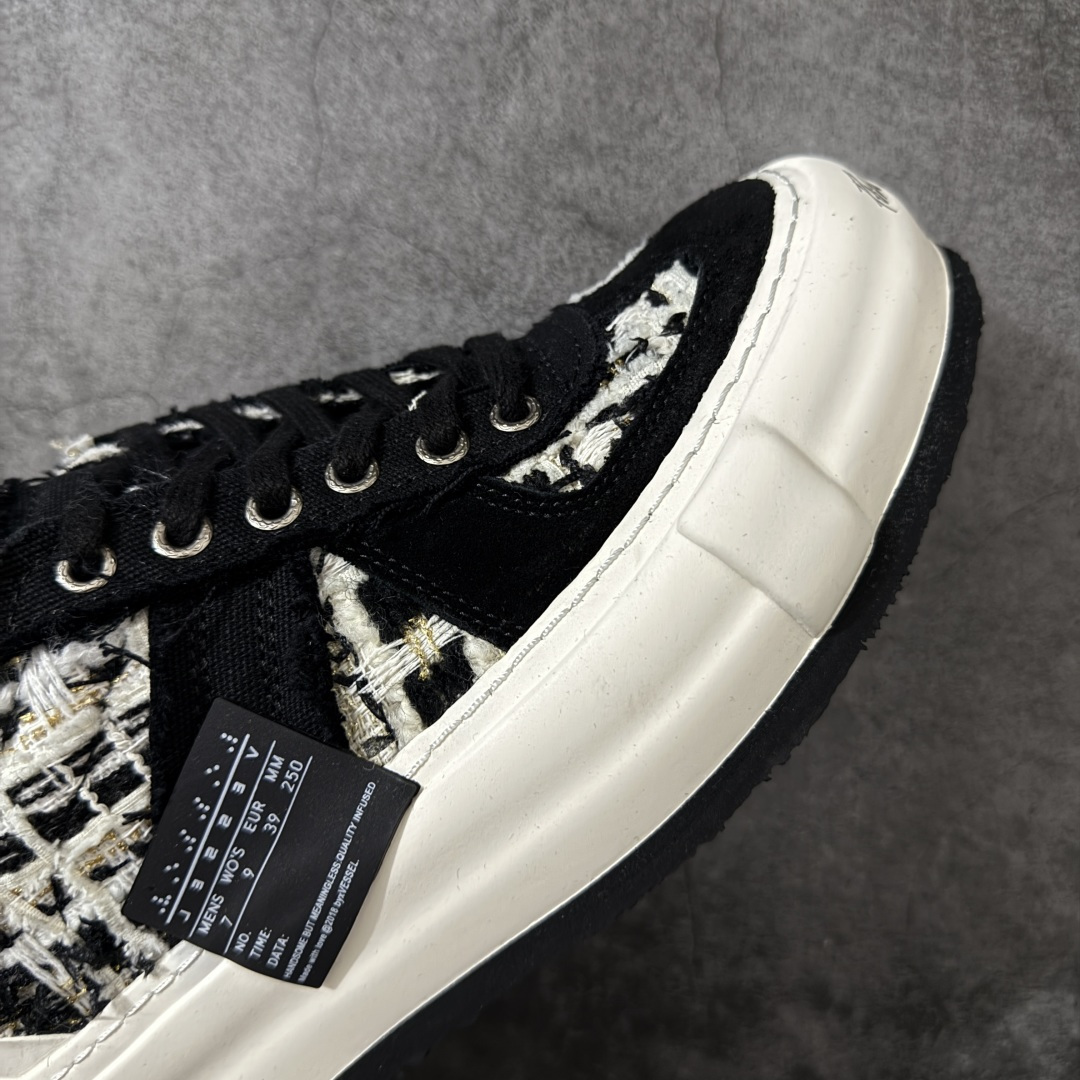 图片[6]-【莞产纯原】xVESSEL 黑尾德训鞋 熊猫黑白 解构 尺码35-45 吴建豪情侣款厚底板鞋 实拍如图 所见即所得 谨防混卖 重塑爆火牛轧糖与经典德训鞋型 将T头设计融入牛轧糖鞋型 ●广东最大工厂代工出品 ● 进口皮料原版牛皮内里 ●4cm厚底增高 原版乳胶鞋垫 ●原标原盒 官方全套配件 ●货号：F24X66B ●尺码：35 36 37 38 39 40 41 42 43 44 45-选品中心