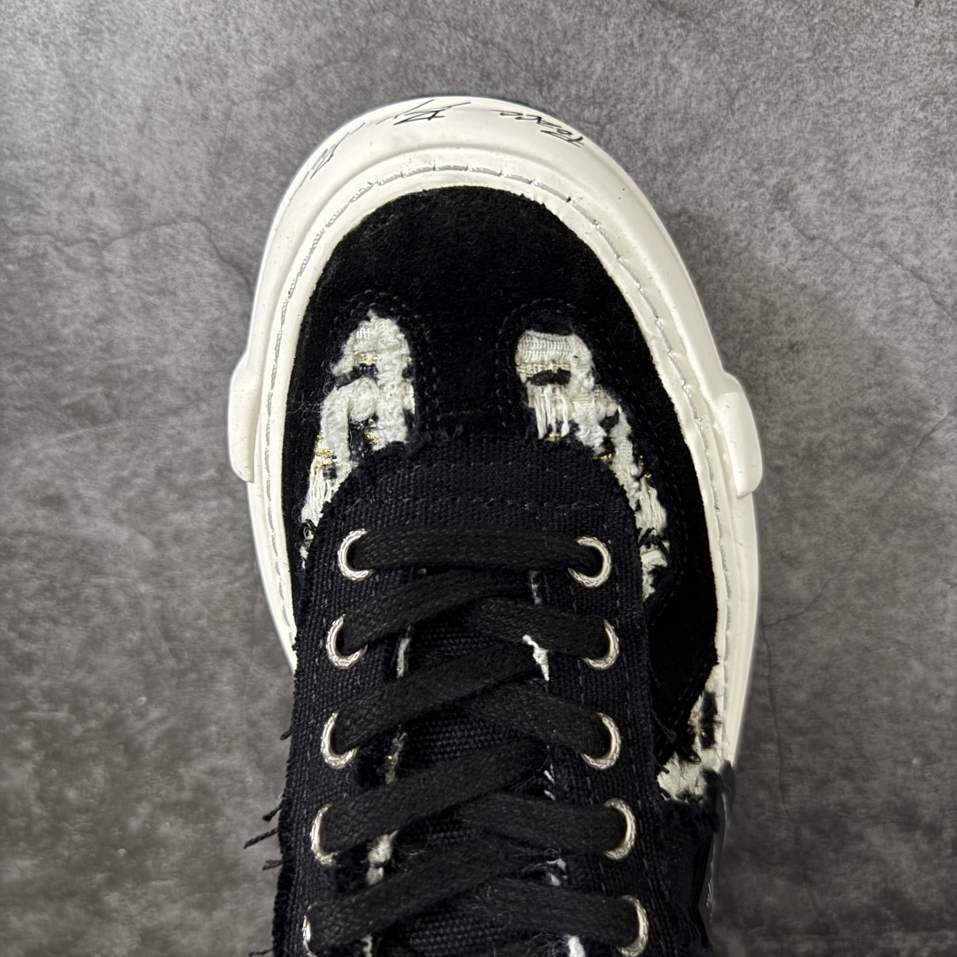 图片[5]-【莞产纯原】xVESSEL 黑尾德训鞋 熊猫黑白 解构 尺码35-45 吴建豪情侣款厚底板鞋 实拍如图 所见即所得 谨防混卖 重塑爆火牛轧糖与经典德训鞋型 将T头设计融入牛轧糖鞋型 ●广东最大工厂代工出品 ● 进口皮料原版牛皮内里 ●4cm厚底增高 原版乳胶鞋垫 ●原标原盒 官方全套配件 ●货号：F24X66B ●尺码：35 36 37 38 39 40 41 42 43 44 45-选品中心