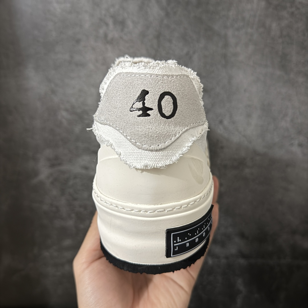 图片[4]-【莞产纯原】xVESSEL 黑尾德训鞋 熊猫黑白 解构 尺码35-45 吴建豪情侣款厚底板鞋 实拍如图 所见即所得 谨防混卖 重塑爆火牛轧糖与经典德训鞋型 将T头设计融入牛轧糖鞋型 ●广东最大工厂代工出品 ● 进口皮料原版牛皮内里 ●4cm厚底增高 原版乳胶鞋垫 ●原标原盒 官方全套配件 ●货号：F24X66B ●尺码：35 36 37 38 39 40 41 42 43 44 45-选品中心