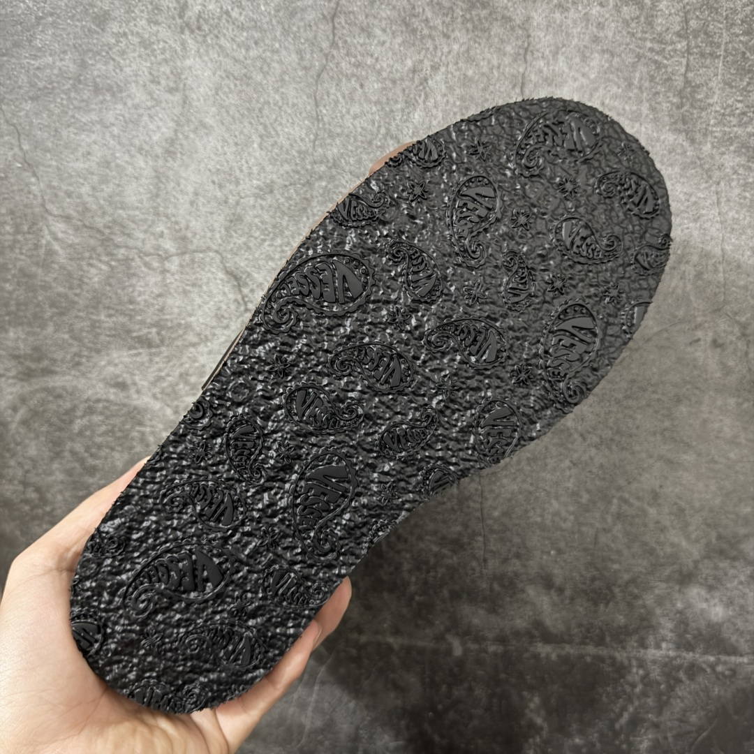 图片[9]-【莞产纯原】xVESSEL 黑尾德训鞋 熊猫黑白 解构 尺码35-45 吴建豪情侣款厚底板鞋 实拍如图 所见即所得 谨防混卖 重塑爆火牛轧糖与经典德训鞋型 将T头设计融入牛轧糖鞋型 ●广东最大工厂代工出品 ● 进口皮料原版牛皮内里 ●4cm厚底增高 原版乳胶鞋垫 ●原标原盒 官方全套配件 ●货号：F24X66B ●尺码：35 36 37 38 39 40 41 42 43 44 45-选品中心