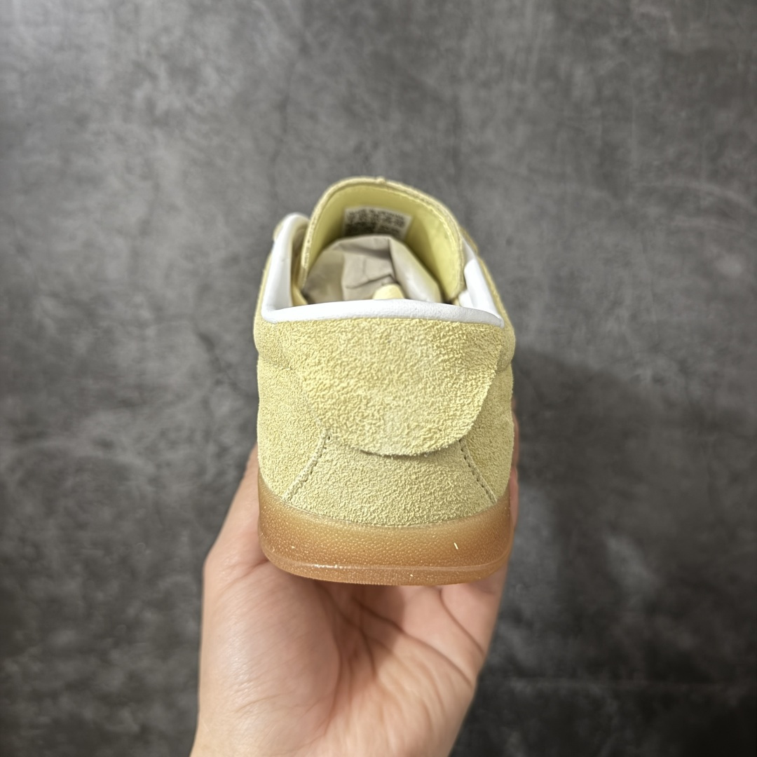 图片[4]-【渠道纯原版】AD Gazelle Indoor Trainers 系列低帮复古百搭休闲运动德训风板鞋 JR8894 市场最高版本 完美还原zp细节，注意区别市场任何版本，完全不是一路货色‼️ 全鞋原材料打造，无任何色差，正确鞋型，后跟港宝材料定型，正确微透生胶大底，反口内里头层细腻小牛皮，纸板中底 鞋垫背胶，侧面正确烫金压印字母，所有细节完美还原‼️ 尺码：35.5 36 36.5 37 38 38.5 39 40 40.5 41 42 42.5 43 44 44.5 45-选品中心