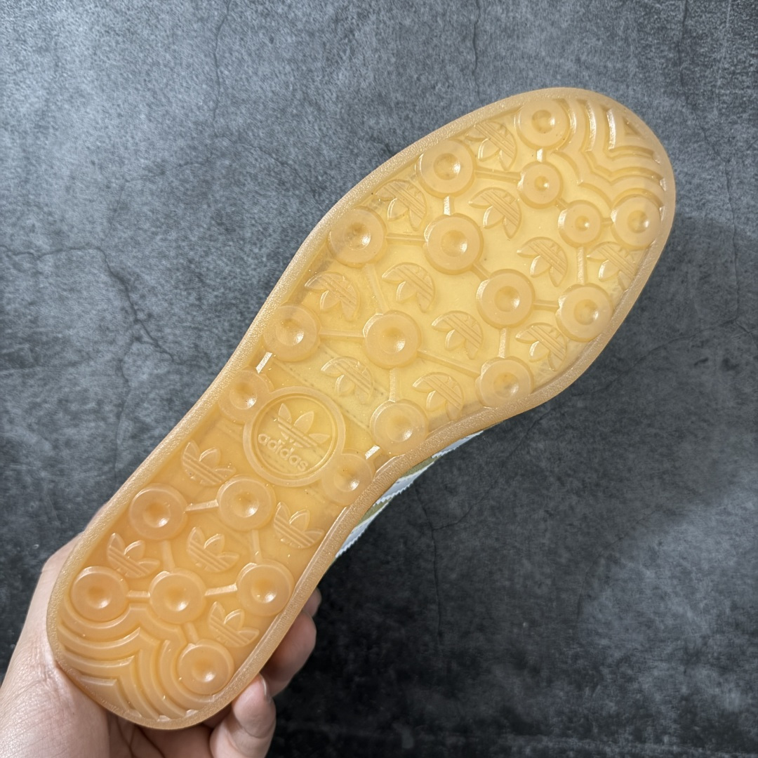 图片[9]-【渠道纯原版】AD Gazelle Indoor Trainers 系列低帮复古百搭休闲运动德训风板鞋 JR8894 市场最高版本 完美还原zp细节，注意区别市场任何版本，完全不是一路货色‼️ 全鞋原材料打造，无任何色差，正确鞋型，后跟港宝材料定型，正确微透生胶大底，反口内里头层细腻小牛皮，纸板中底 鞋垫背胶，侧面正确烫金压印字母，所有细节完美还原‼️ 尺码：35.5 36 36.5 37 38 38.5 39 40 40.5 41 42 42.5 43 44 44.5 45-选品中心