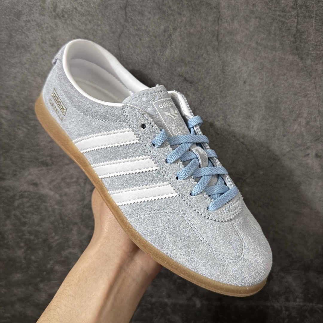 图片[3]-【渠道纯原版】AD Gazelle Indoor Trainers 系列低帮复古百搭休闲运动德训风板鞋 JR8893 市场最高版本 完美还原zp细节，注意区别市场任何版本，完全不是一路货色‼️ 全鞋原材料打造，无任何色差，正确鞋型，后跟港宝材料定型，正确微透生胶大底，反口内里头层细腻小牛皮，纸板中底 鞋垫背胶，侧面正确烫金压印字母，所有细节完美还原‼️ 尺码：35.5 36 36.5 37 38 38.5 39 40 40.5 41 42 42.5 43 44 44.5 45-选品中心