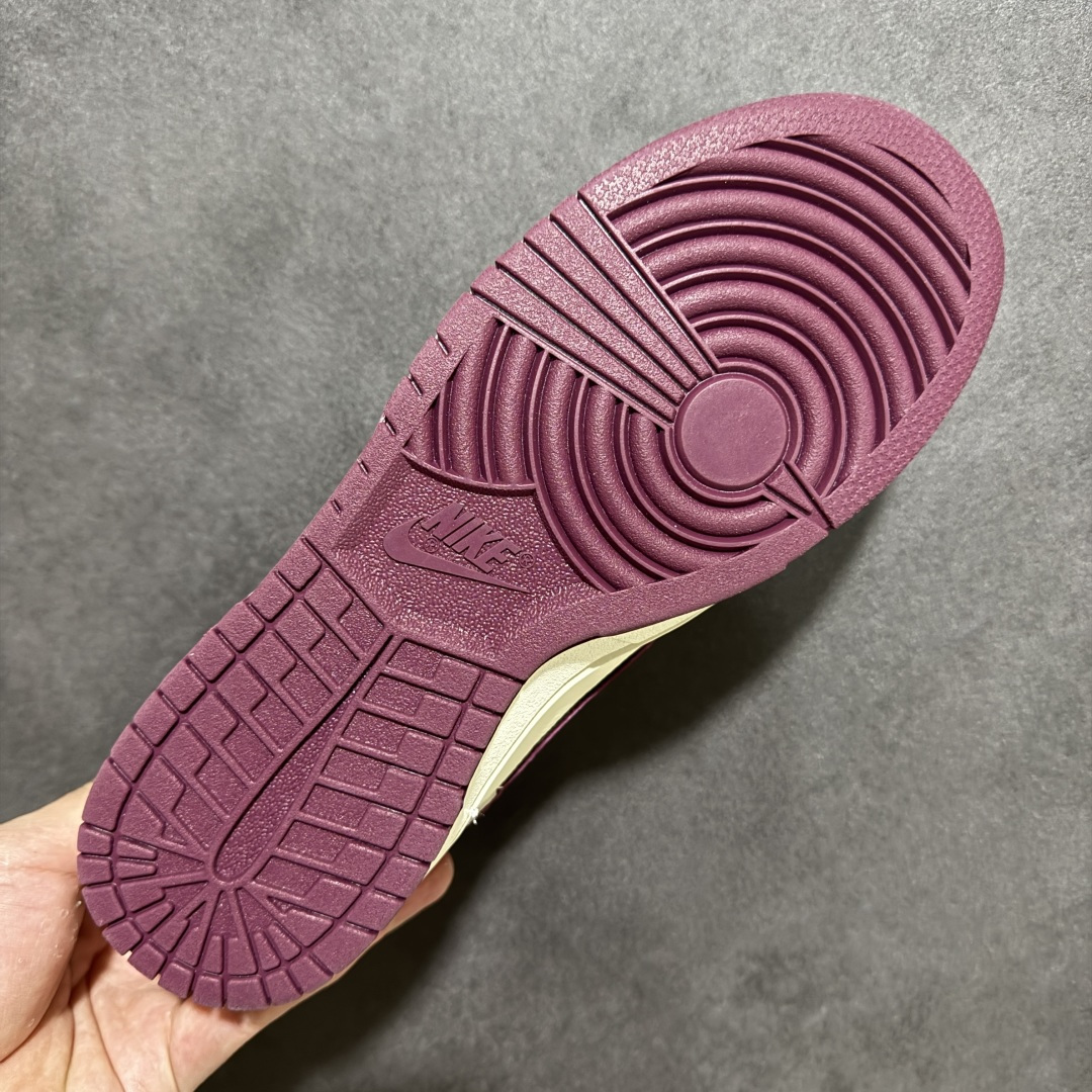 图片[9]-【定制版】Nike Dunk Low Retro 斯图西联名 周年高端定制 低帮休闲板鞋 定制鞋盒 大厂纯原品质出货 超高清洁度 皮料切割干净无任何毛边 细节完美 货号：KK1333-031 尺码： 36 36.5 37.5 38 38.5 39 40 40.5 41 42 42.5 43 44 44.5 45-选品中心