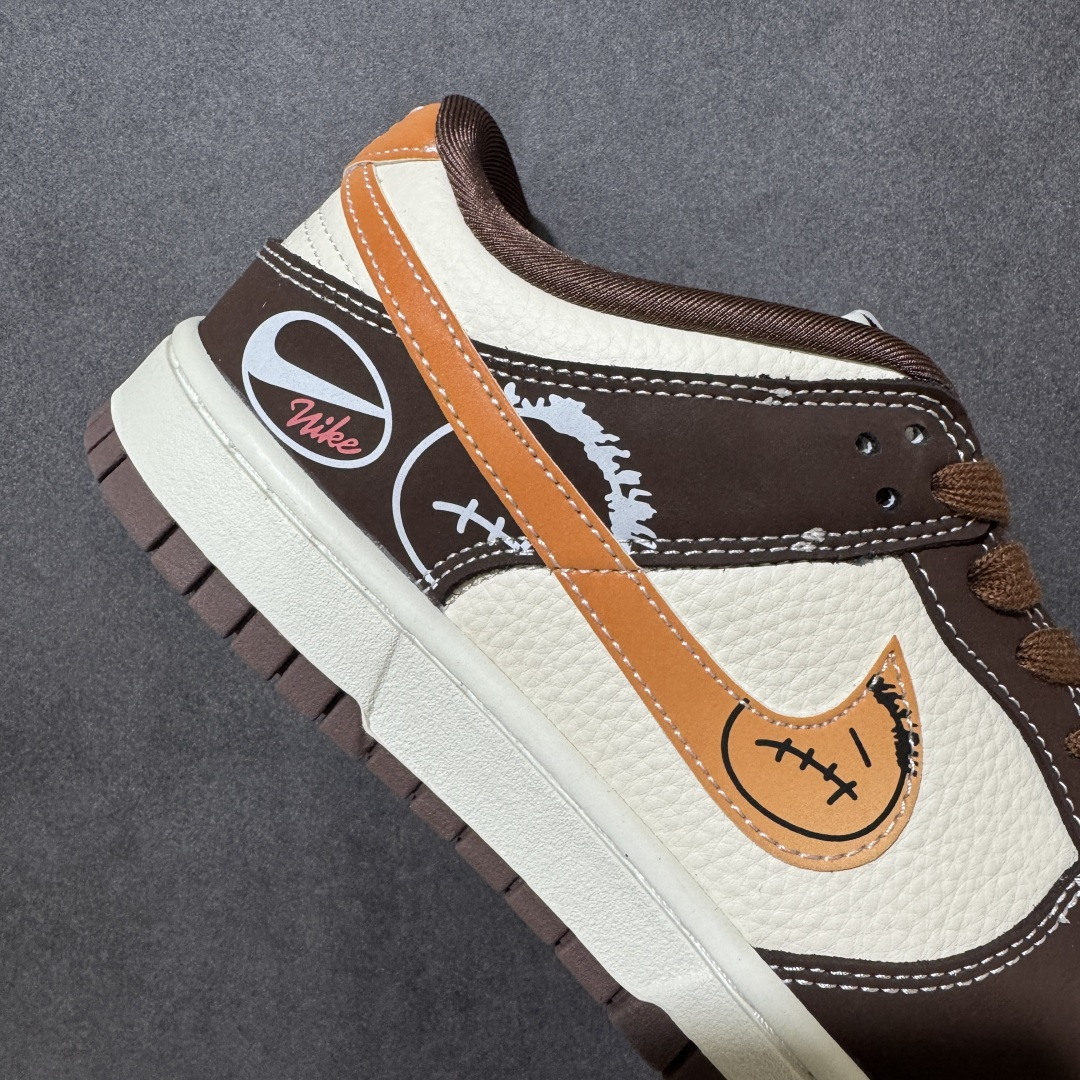 图片[6]-【定制版】Nike Dunk Low Retro 斯图西联名 周年高端定制 低帮休闲板鞋 定制鞋盒 大厂纯原品质出货 超高清洁度 皮料切割干净无任何毛边 细节完美 货号：KK1333-034 尺码： 36 36.5 37.5 38 38.5 39 40 40.5 41 42 42.5 43 44 44.5 45-选品中心