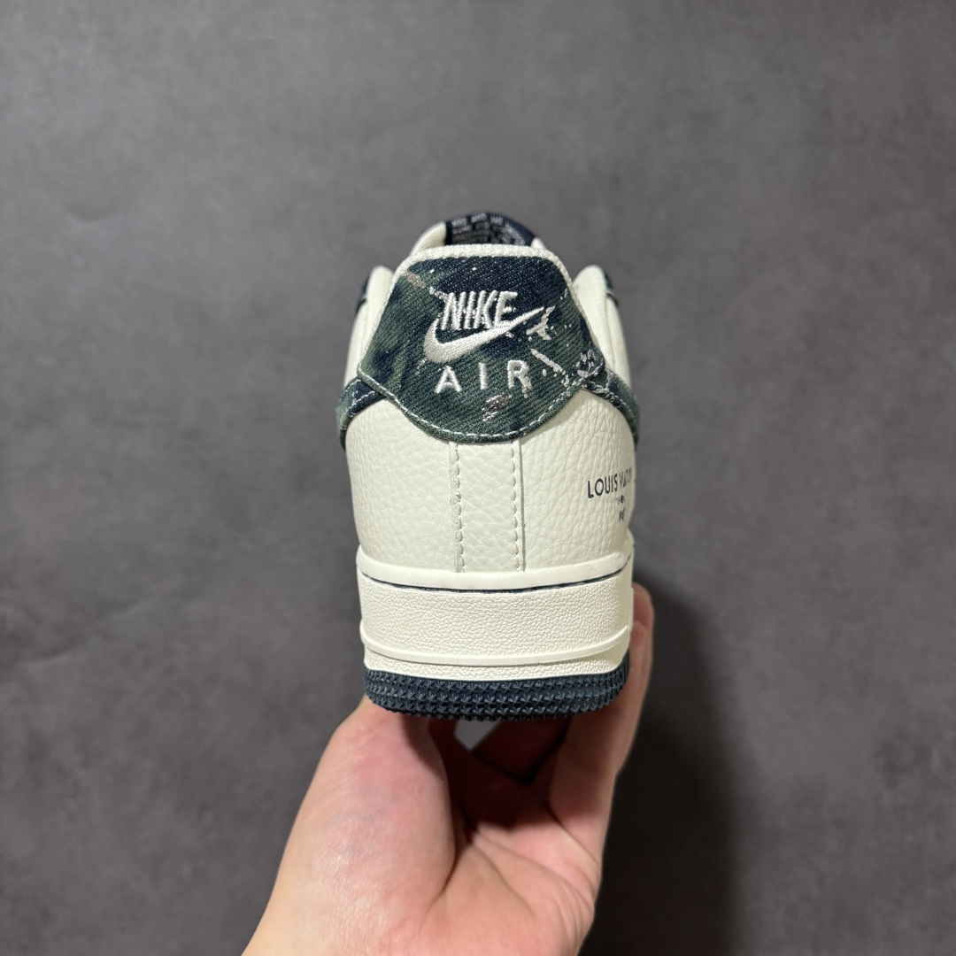 图片[4]-【定制版】Nike Air Force1 07 low LN定制空军 #原楦头原纸板 打造纯正空军版型 #专注外贸渠道 全掌内置蜂窝气垫 #原盒配件 原厂中底钢印、拉帮完美 货号：XY9025-014 尺码：36 36.5 37.5 38 38.5 39 40 40.5 41 42 42.5 43 44 45-选品中心