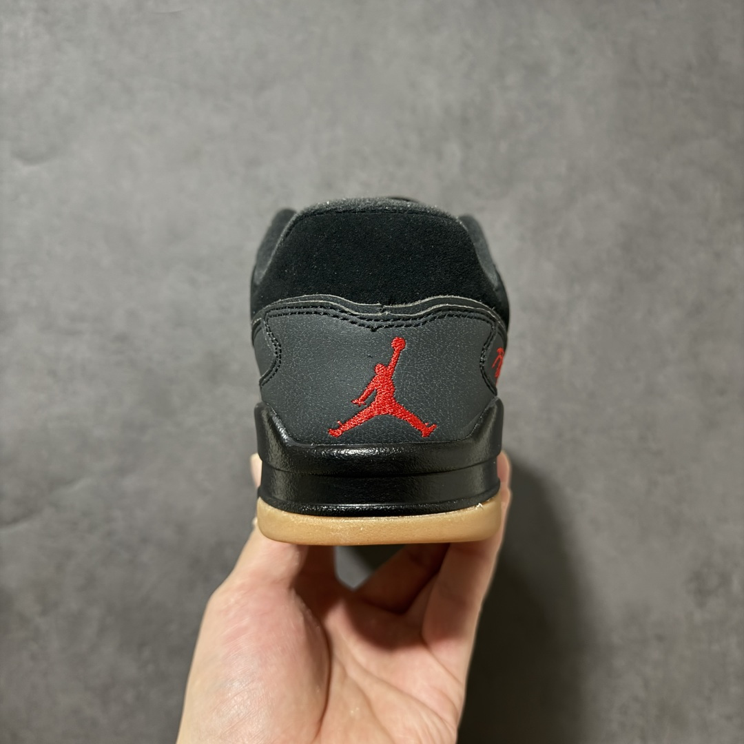 图片[4]-【PE纯原】Air Jordan Retro Flight Court SP低帮 AJ低邦 乔丹篮球鞋系列 全新高端版本 用料扎实 头层翻毛＋头层皮 区别市场通货 正确针织鞋码效果 版型完美 正确私模大底 鞋款整体以翻毛皮打造，搭配侧身头层皮面框架，鞋舌及后跟Jumpman Logo分别采用刺绣点缀，后跟侧身Flighth字样也辅以刺绣呈现，秉承轻量化的速度型篮球鞋设计思想完成设计，降低重量的同时提升舒适度，中底延续前作使用了分离式后掌可视化Air Soleb气垫。鞋带孔和后跟鞋提以籃网为造型灵感，将篮球运动巧妙融入到鞋款的设计之中，使鞋身整体富有流动性、节奏感和优雅气质。 货号：HF3255-001 尺码：38 39 40 40.5 41 42 42.5 43 44 44.5 45 46-选品中心
