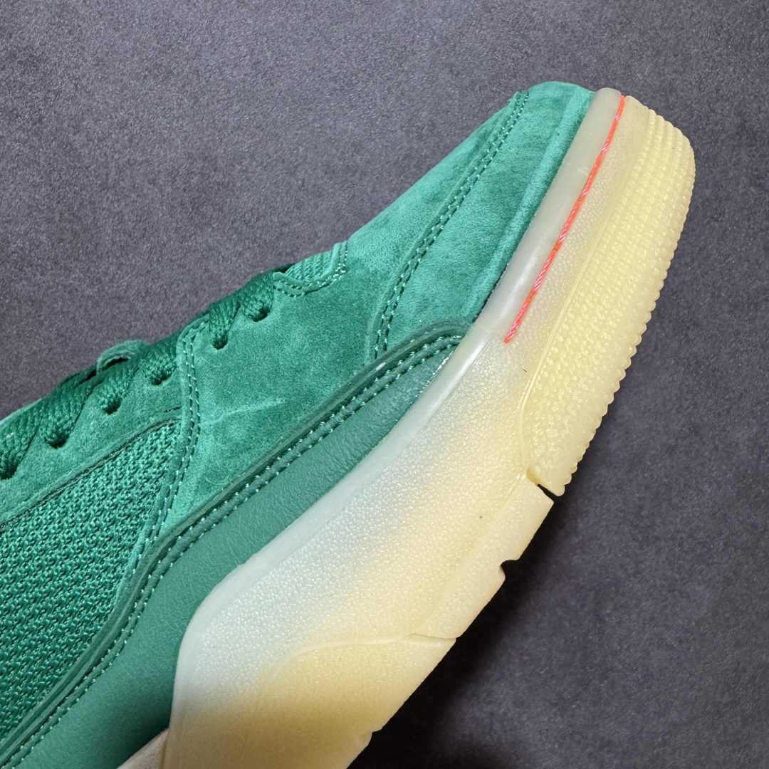 图片[5]-【PE纯原】Air Jordan Retro Flight Court SP低帮 AJ低邦 乔丹篮球鞋系列 全新高端版本 用料扎实 头层翻毛＋头层皮 区别市场通货 正确针织鞋码效果 版型完美 正确私模大底 鞋款整体以翻毛皮打造，搭配侧身头层皮面框架，鞋舌及后跟Jumpman Logo分别采用刺绣点缀，后跟侧身Flighth字样也辅以刺绣呈现，秉承轻量化的速度型篮球鞋设计思想完成设计，降低重量的同时提升舒适度，中底延续前作使用了分离式后掌可视化Air Soleb气垫。鞋带孔和后跟鞋提以籃网为造型灵感，将篮球运动巧妙融入到鞋款的设计之中，使鞋身整体富有流动性、节奏感和优雅气质。 货号：HF3255-300 尺码： 39 40 40.5 41 42 42.5 43 44 44.5 45 46-选品中心