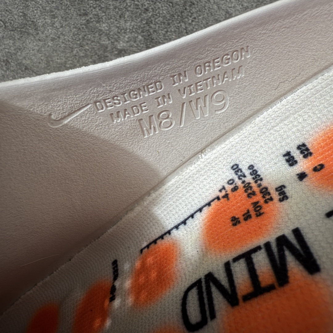 图片[7]-【XP纯原】NK Mind 001 Sail 黑科技足底按摩舒适贴合训练鞋 灰色 HQ4309-003 目前市售唯一正确版本 1：1标配组合底 MD软底 渐变雾面大底 超高清洁度 按摩功能效果同步原版 区别市场通货 Mind 001 从神经科学中汲取灵感，打造出一款不仅外观独特，更能为穿着者带来别样感知体验的球鞋，此次新作将继续延续此核心方向。历时十年打磨的 Mind 系列，承载着 Nike 对未来鞋款的愿景呈现。系列中的每双鞋，外底均由 22 个独立泡沫结节构成，旨在模拟赤足般的体验。这些结节N通过与足底感官感受器的相互作用，从而促进人体的自然步态。 尺码：36-47.5=36 37.5 38.5 40 41 42.5 44 45 46 47.5 和官网一样偏小一码-选品中心