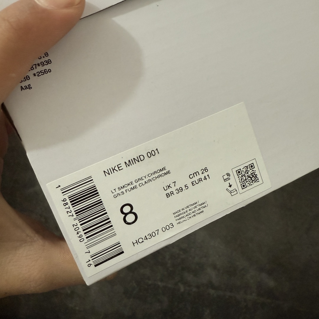 图片[11]-【XP纯原】NK Mind 001 Sail 黑科技足底按摩舒适贴合训练鞋 灰色 HQ4309-003 目前市售唯一正确版本 1：1标配组合底 MD软底 渐变雾面大底 超高清洁度 按摩功能效果同步原版 区别市场通货 Mind 001 从神经科学中汲取灵感，打造出一款不仅外观独特，更能为穿着者带来别样感知体验的球鞋，此次新作将继续延续此核心方向。历时十年打磨的 Mind 系列，承载着 Nike 对未来鞋款的愿景呈现。系列中的每双鞋，外底均由 22 个独立泡沫结节构成，旨在模拟赤足般的体验。这些结节N通过与足底感官感受器的相互作用，从而促进人体的自然步态。 尺码：36-47.5=36 37.5 38.5 40 41 42.5 44 45 46 47.5 和官网一样偏小一码-选品中心