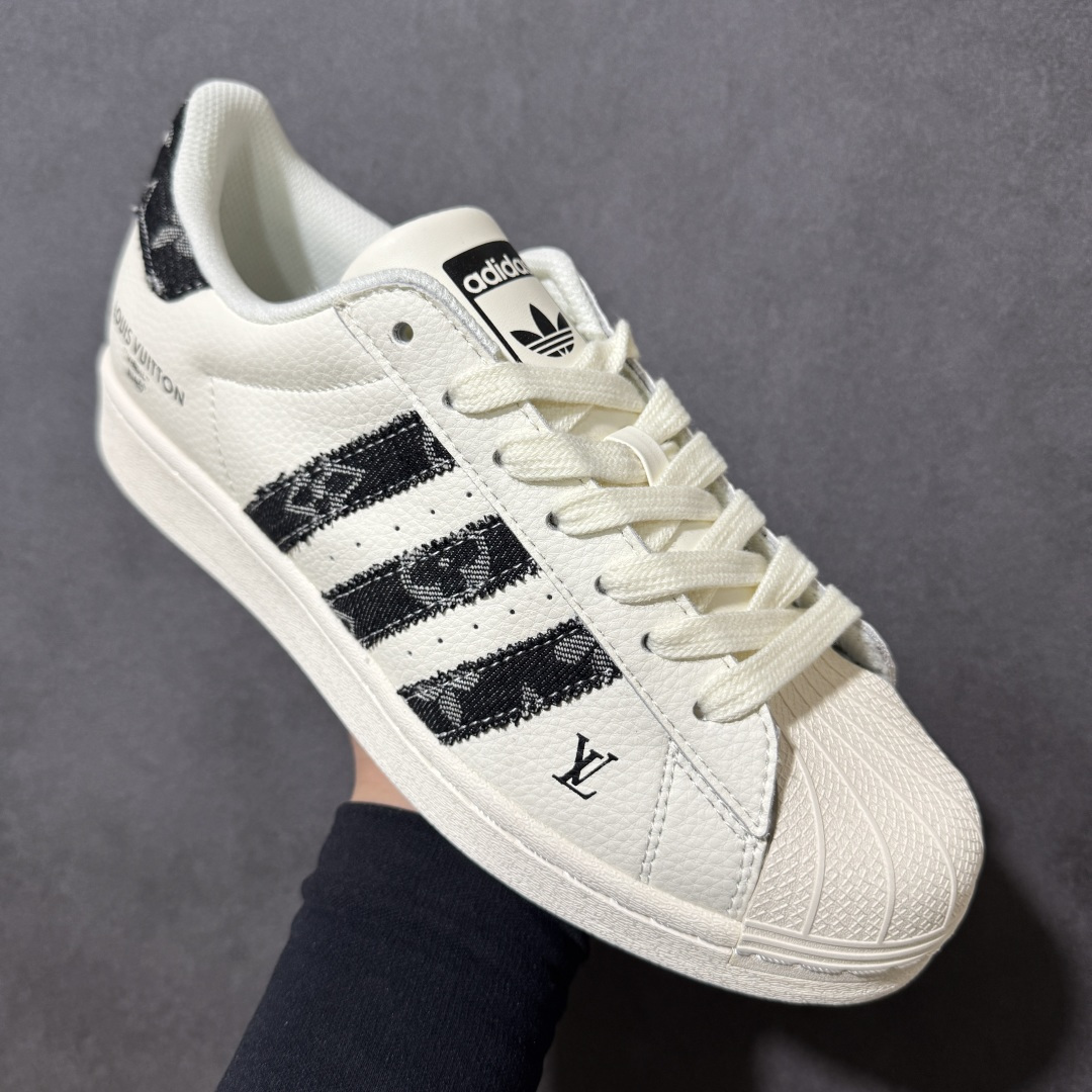 图片[3]-特价【定制版】adidas team court 贝壳头 浮夸的日韩版面与鞋底 颜值爆棚 开学季不撞鞋 货号：SD6820 尺码：36 36.5 37 38 38.5 39 40 40.5 41 42 42.5 43 44 45-选品中心