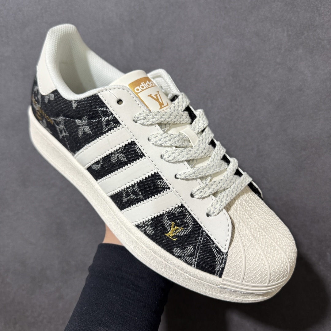 图片[3]-特价【定制版】adidas team court 贝壳头 浮夸的日韩版面与鞋底 颜值爆棚 开学季不撞鞋 货号：SD6808 尺码：36 36.5 37 38 38.5 39 40 40.5 41 42 42.5 43 44 45-选品中心