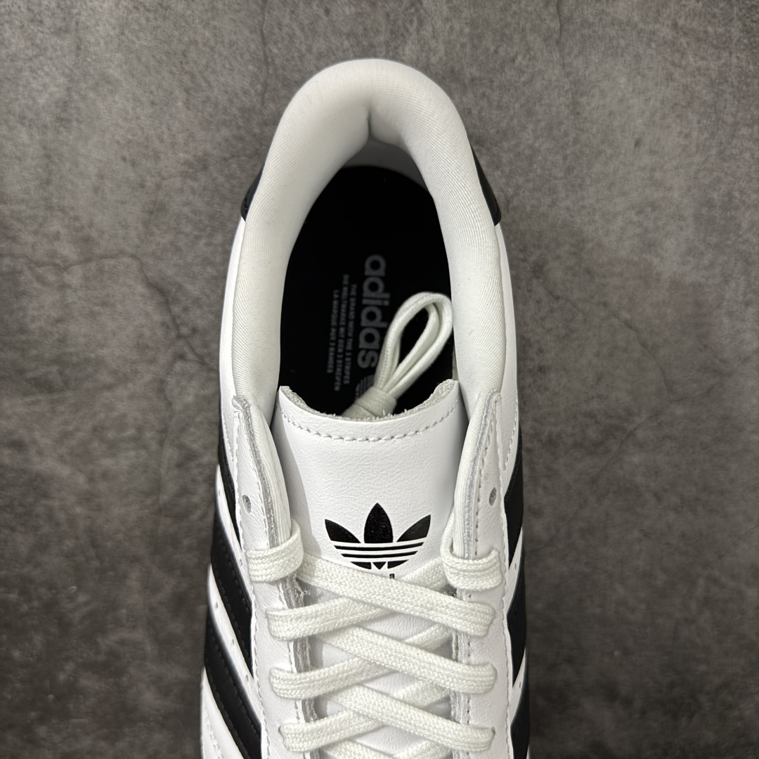 图片[8]-【渠道纯原版】AD Originals TAEKWONDO 跆拳道薄底训练鞋 JS1194 全网独家头层纳帕皮版本 市售最高版 区分市面普通货 皮料 鞋型 中底 针车走线全部拉满配置 💪🏻 从专业赛场到时尚前沿🪩 开启多元运动美学新篇章🥋 𝙏𝘼𝙀𝙆𝙒𝙊𝙉𝘿𝙊👟 演绎穿搭的“绝佳利器” 深受武术历史影响的简约套入式设计 力求致敬00年代初的风尚🥷🎧 ▪皮质鞋面，柔软高级 ▪搭配经典3D鞋头缝线设计 ▪一脚蹬设计穿脱自如 ▪低平橡胶外底助你扎实踩地从容迈步 为小众运动注入现代年轻化审美 鲜明黑白 复古极简 尺码：36 36.5 37 38 38.5 39 40 40.5 41 42 42.5 43 44 44.5 45-选品中心